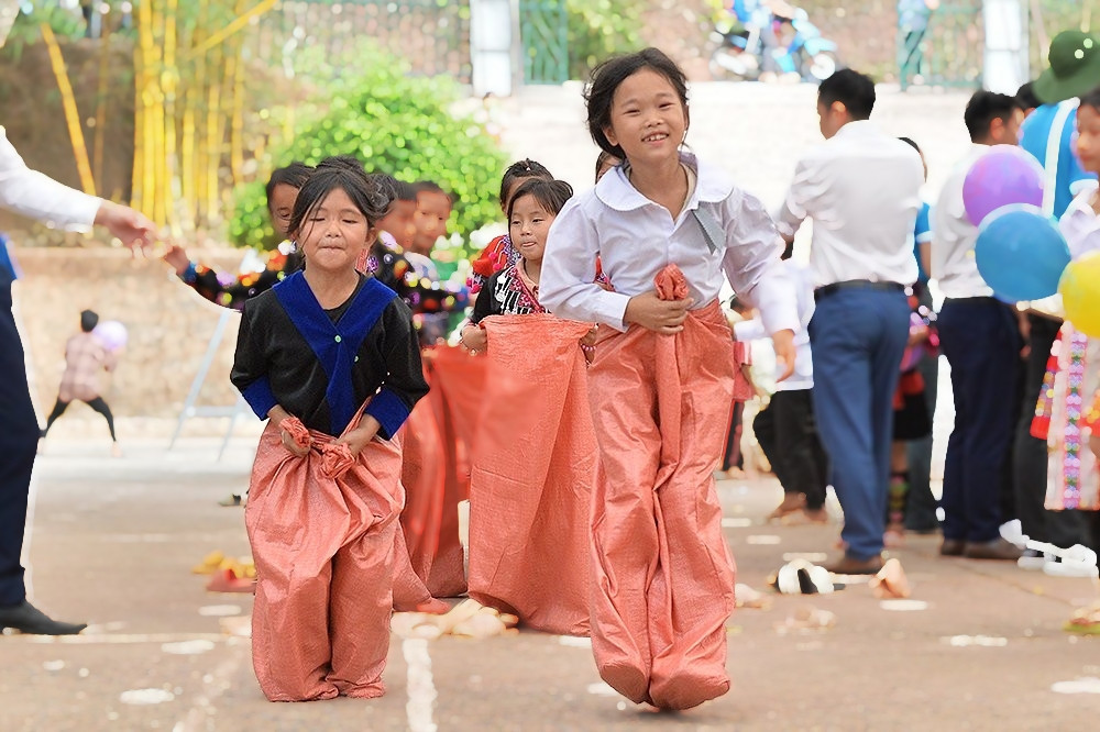 Không khí vui tươi tràn ngập tiếng cười tại chuỗi hoạt động.