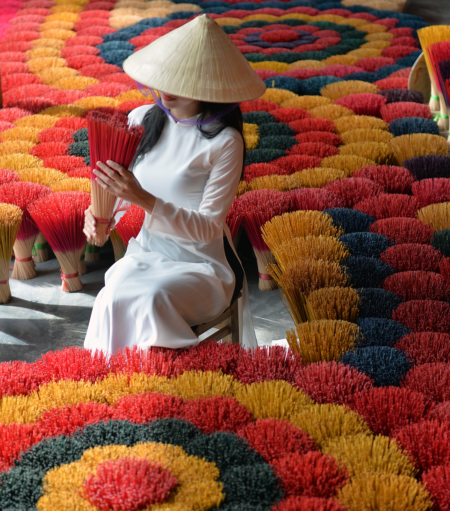 Từ nhiều năm nay, Thủy Xuân được du khách, nhất là các bạn trẻ, biết đến như một điểm dừng chân không thể bỏ qua mỗi khi có dịp đến thăm Cố đô Huế.