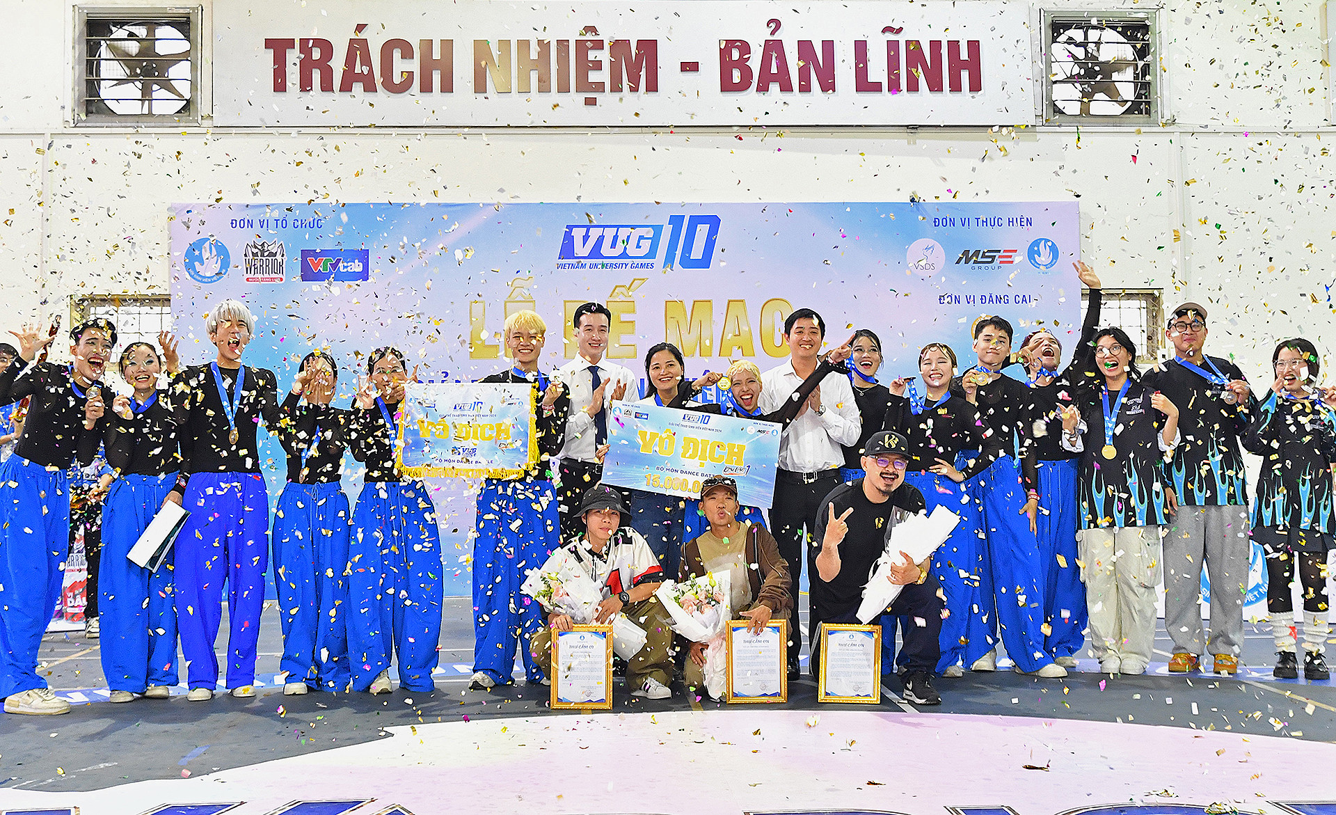 Quán quân miền bắc xướng tên Trường đại học Hà Nội. Đây cũng là lần đầu tiên các đại diện từ Trường đại học Hà Nội về nhất môn nhảy đối kháng ở các kỳ VUG.