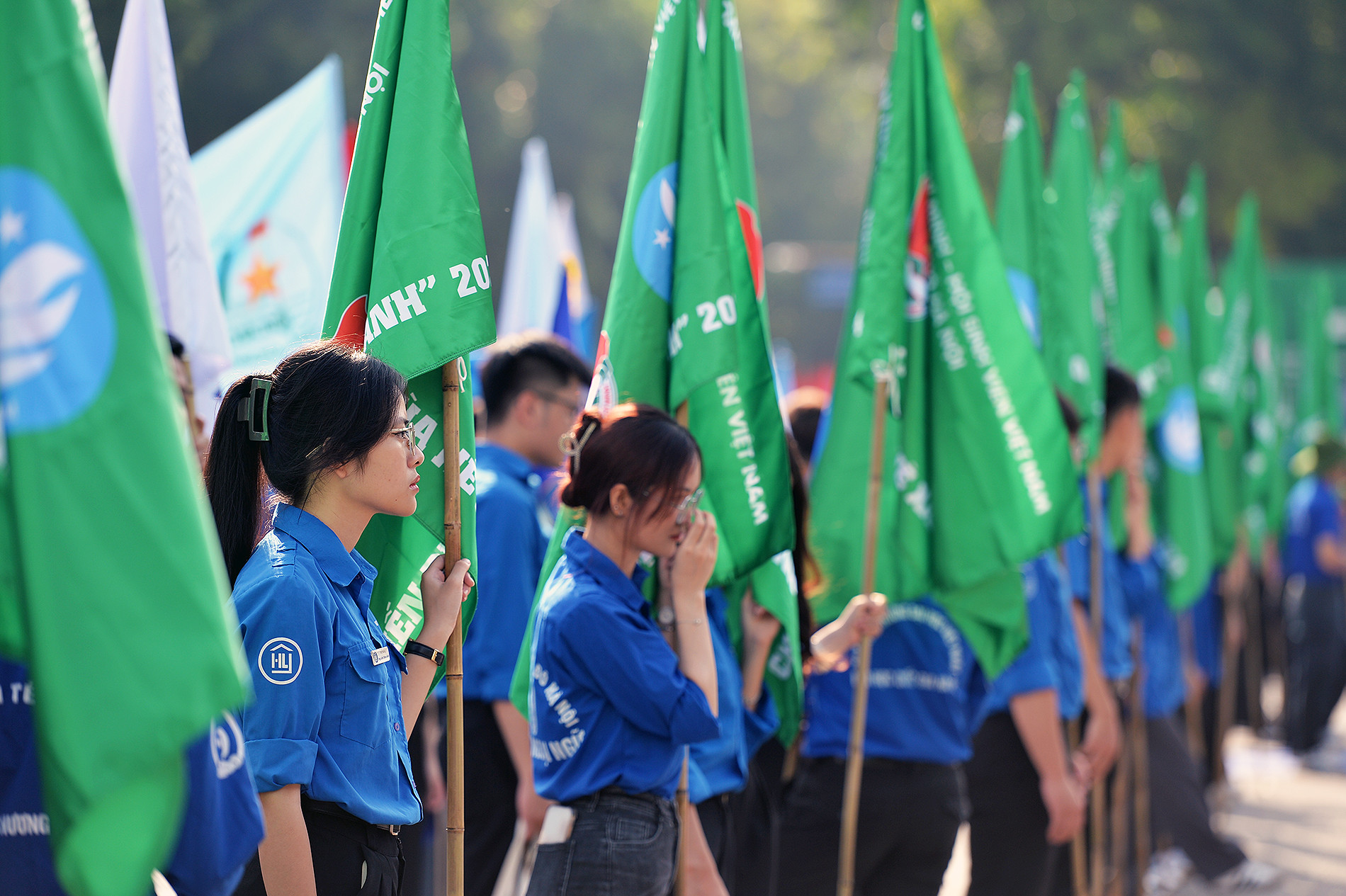 Thành phần của lực lượng "Mùa hè xanh" là sinh viên các trường đại học, học viện, cao đẳng trên địa bàn Thủ đô. Thành phần của lực lượng "Mùa hè xanh" là sinh viên các trường đại học, học viện, cao đẳng trên địa bàn Thủ đô.