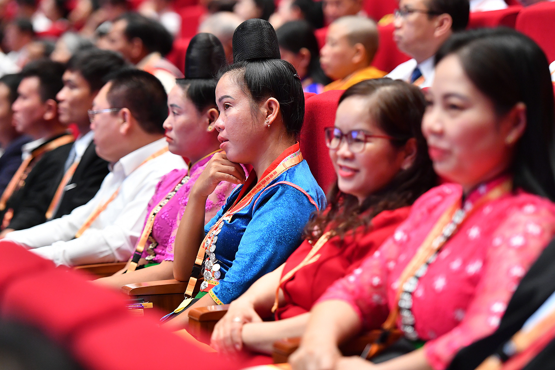 Đại hội đại biểu toàn quốc Mặt trận Tổ quốc Việt Nam lần thứ X có thể ví với một "ngày hội non sông" của toàn bộ các dân tộc anh em trên khắp mọi miền đất nước.