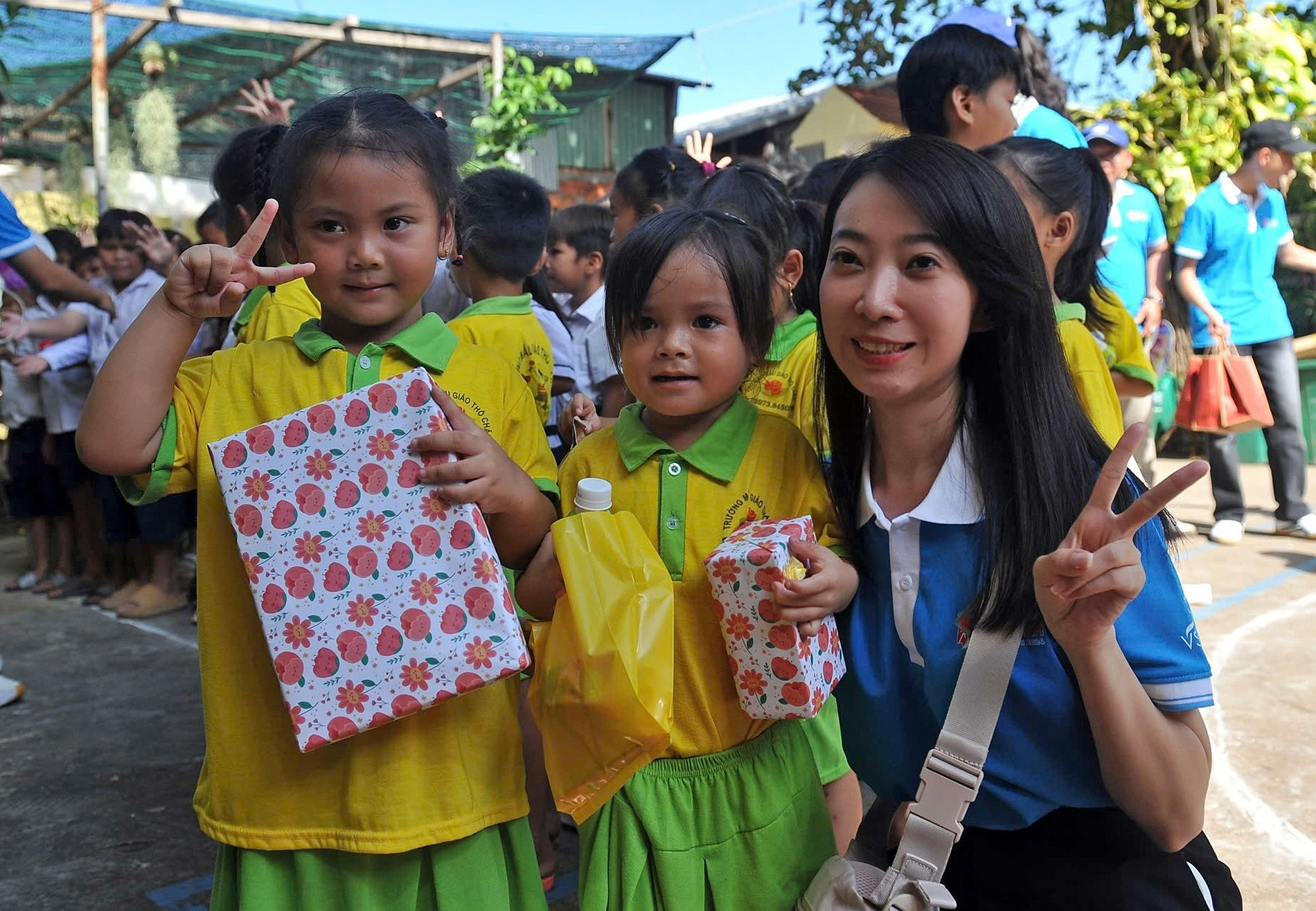 Đây là dịp để các đại biểu thể hiện tình cảm của sinh viên từ khắp mọi miền Tổ quốc dành cho xã đảo Thổ Châu qua những việc làm thiết thực.