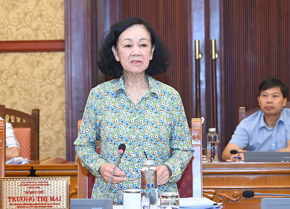 Đồng chí Trương Thị Mai, Ủy viên Bộ Chính trị, Thường trực Ban Bí thư, Trưởng ban Tổ chức Trung ương phát biểu kết luận hội nghị.