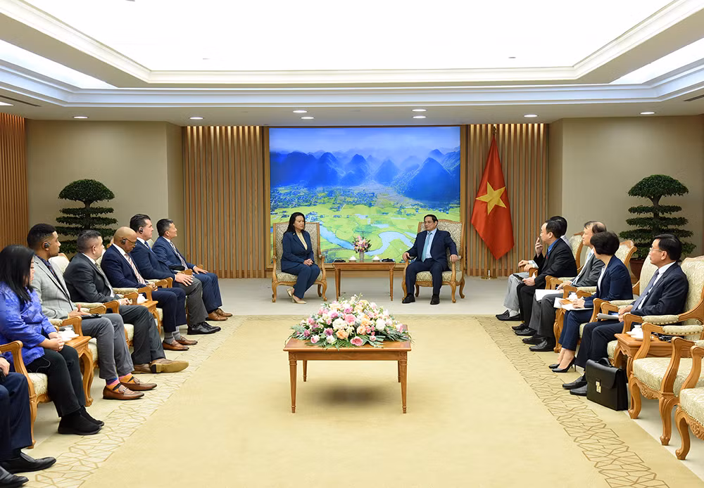 [Ảnh] Thủ tướng Phạm Minh Chính tiếp đoàn quan chức và doanh nghiệp bang California ảnh 5