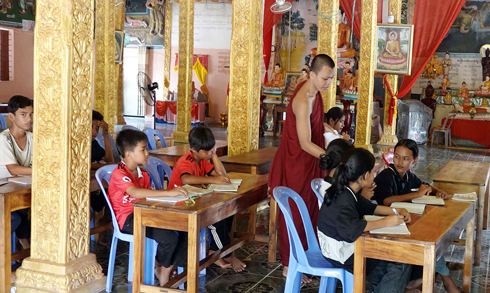 Một lớp học chữ Khmer ở An Giang.