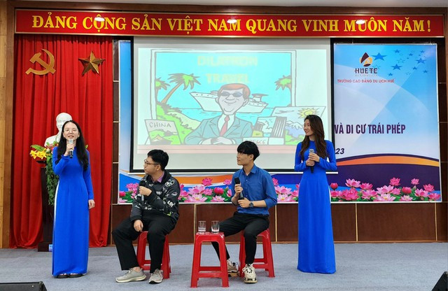 Trường cao đẳng Du lịch Huế (Bộ Văn hóa, Thể thao và Du lịch) tổ chức hội thi tuyên truyền về phòng, chống mua bán người và di cư trái phép. (Ảnh: Internet)