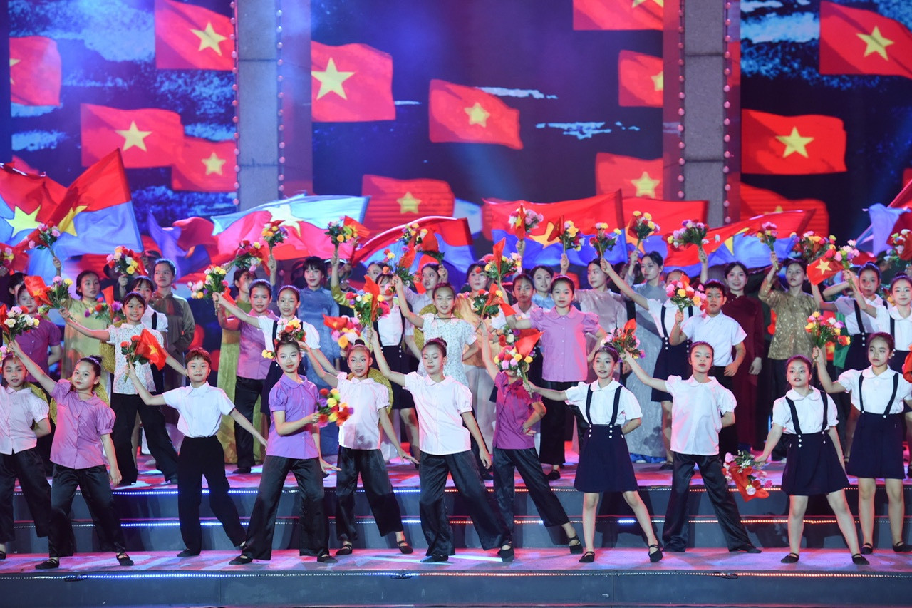 Tiết mục trong chương trình Tiết mục trong chương trình