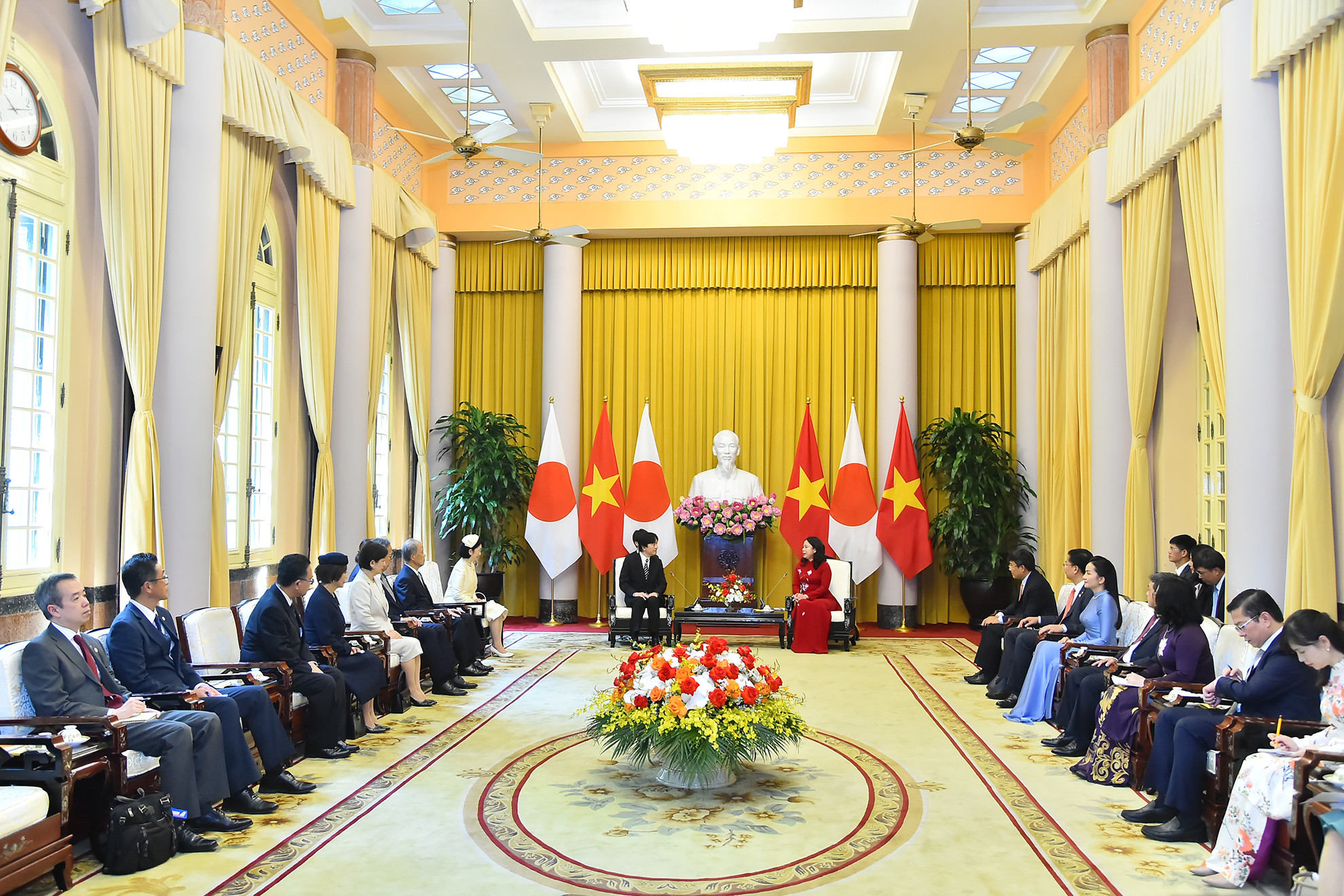 [Ảnh] Phó Chủ tịch nước Võ Thị Ánh Xuân chủ trì lễ đón và hội đàm với Hoàng Thái tử Nhật Bản Akishino ảnh 12