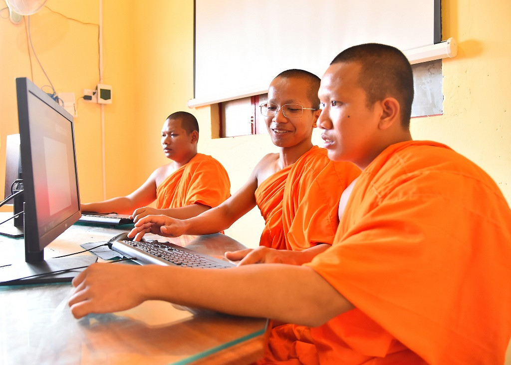 [Ảnh] Nhà sư của người dân nghèo ảnh 13