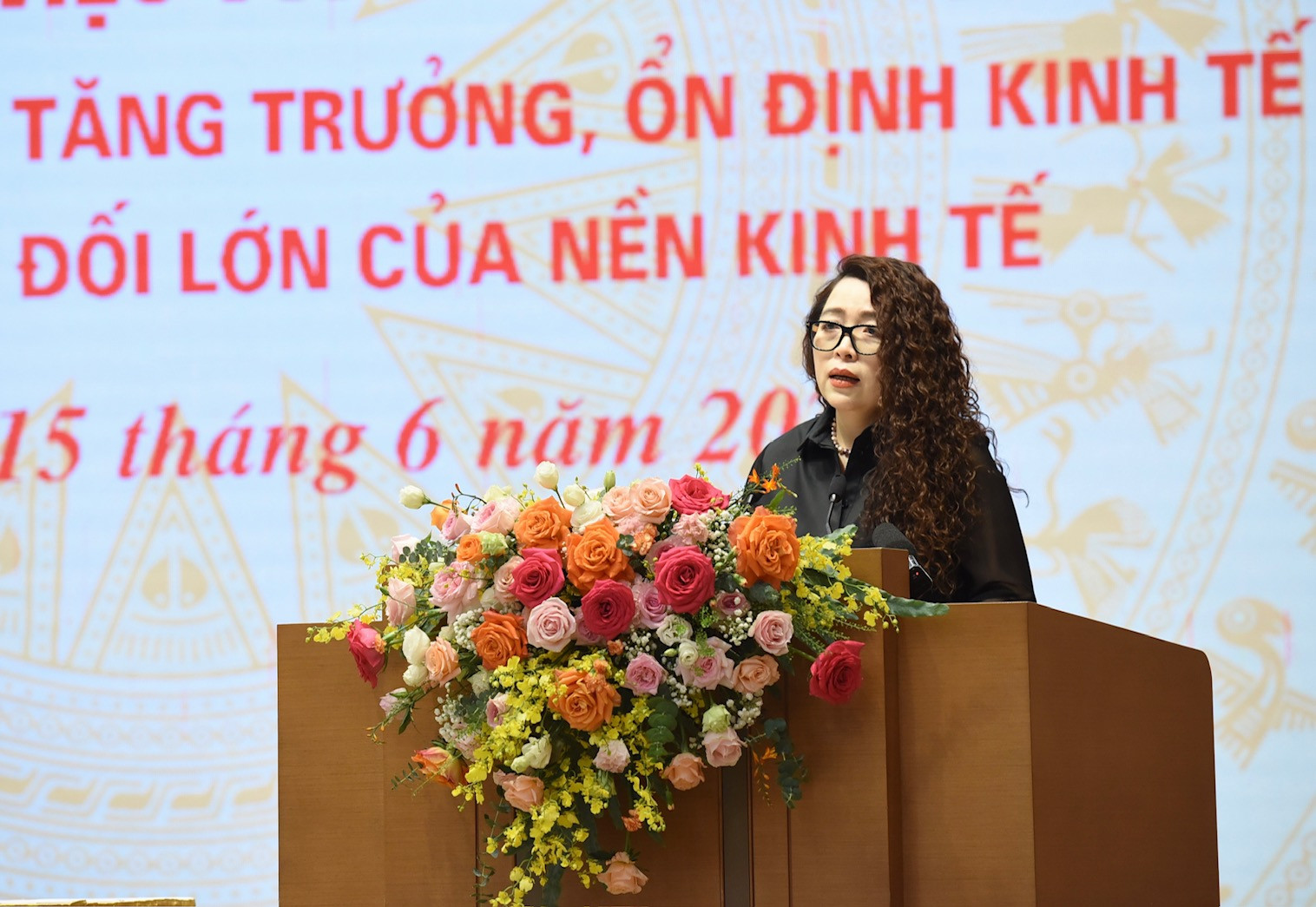 Chủ tịch Tổng công ty Lương thực miền bắc Bùi Thị Thanh Tâm phát biểu.