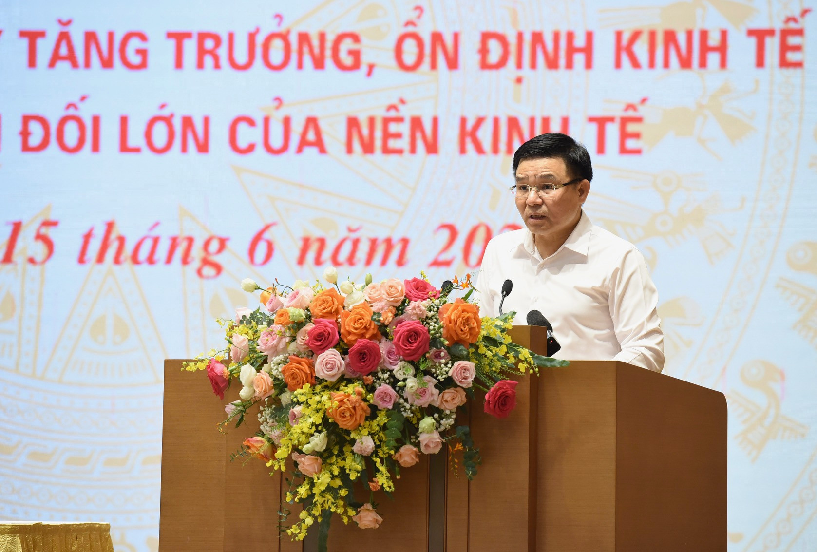 Chủ tịch Hội đồng thành viên Tập đoàn Dầu khí Việt Nam Lê Mạnh Hùng phát biểu.