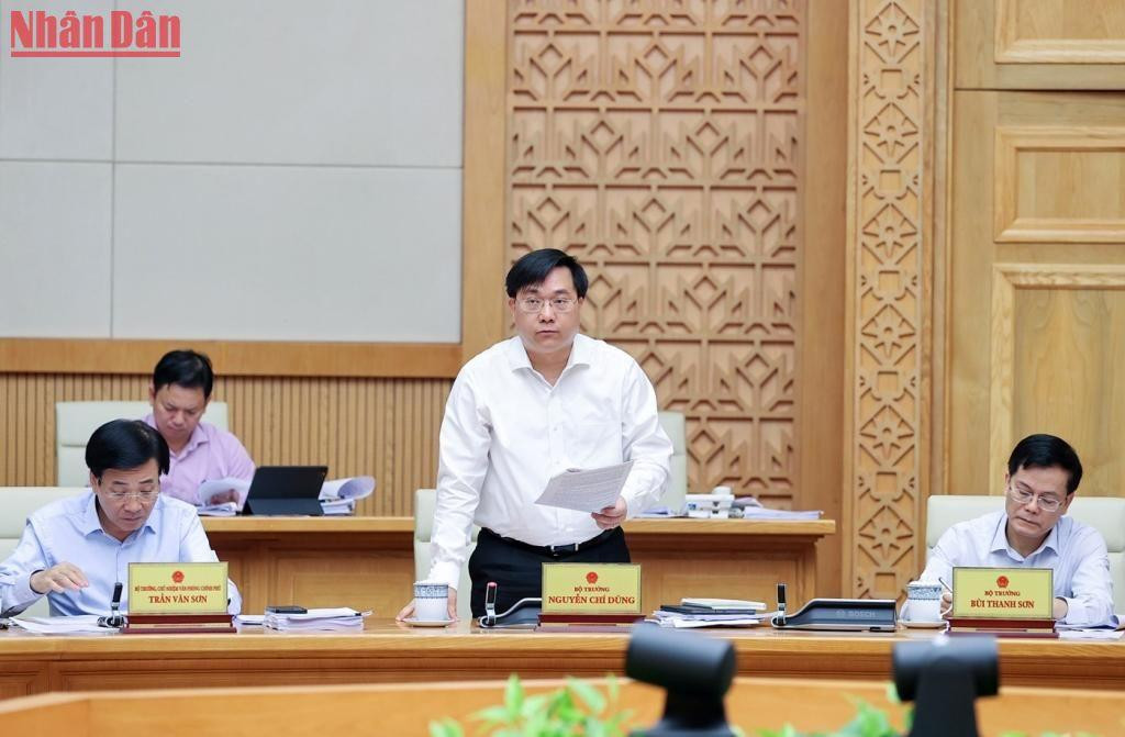 Thứ trưởng Kế hoạch và Đầu tư Trần Duy Đông phát biểu.