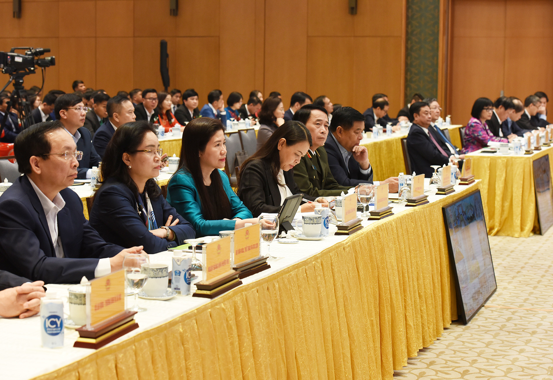 [Ảnh] Thủ tướng Phạm Minh Chính chủ trì hội nghị đối thoại với nông dân ảnh 2