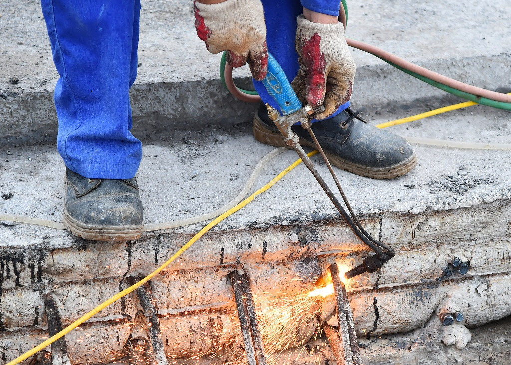 [Ảnh] Gấp rút đưa dự án cầu Vĩnh Tuy giai đoạn 2 về đích ảnh 5