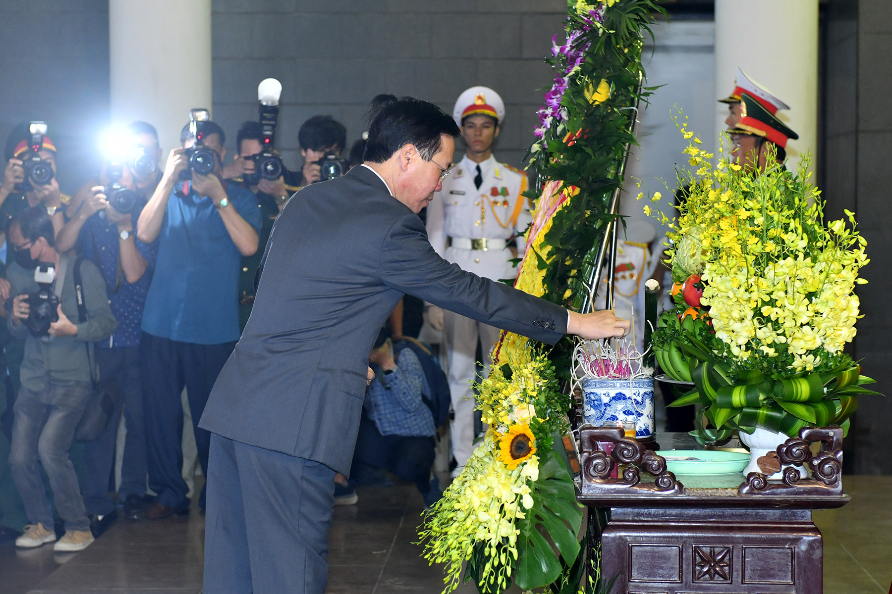 [Ảnh] Cử hành trọng thể lễ viếng Thượng tướng Nguyễn Chí Vịnh ảnh 6