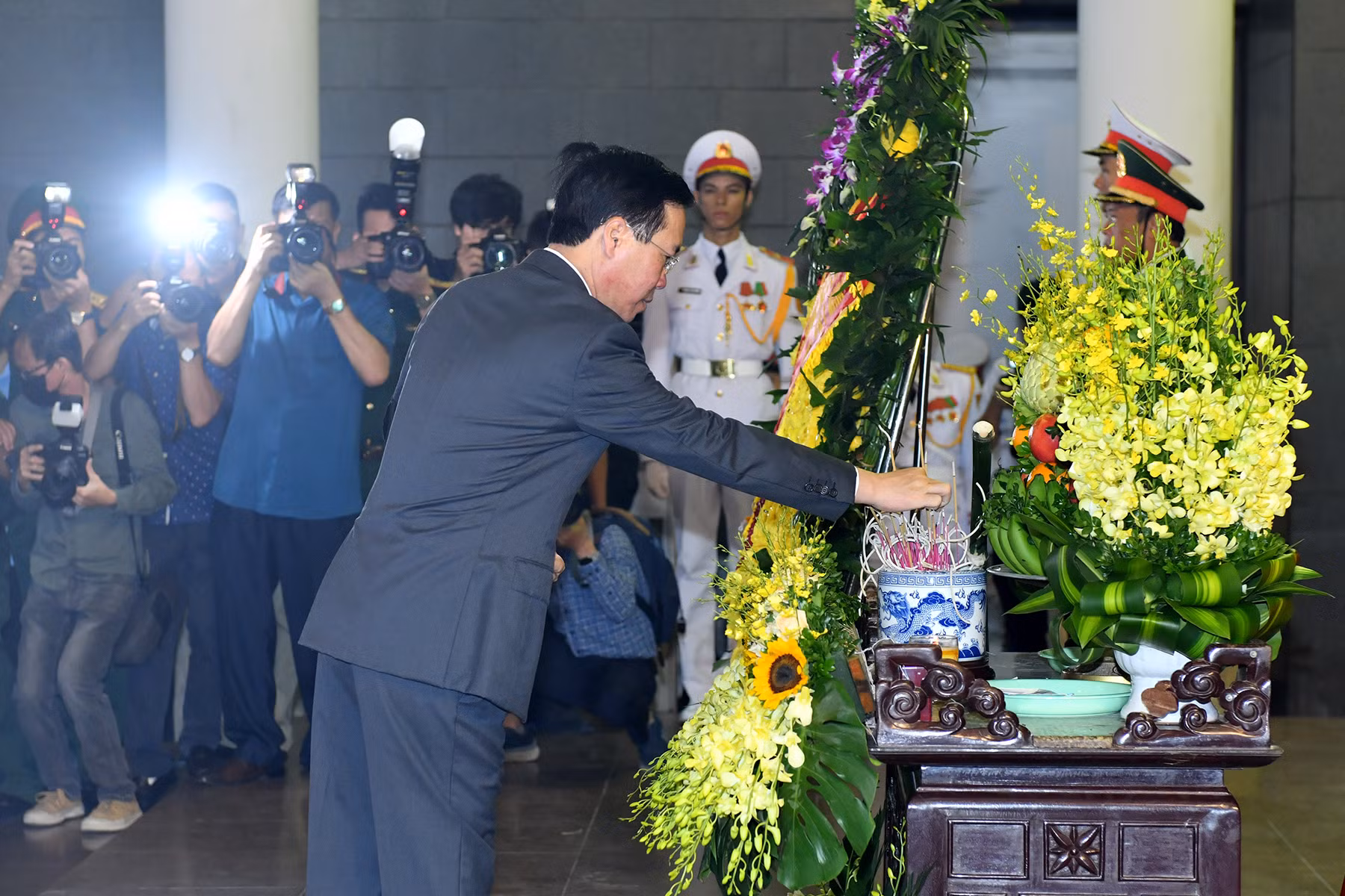 [Ảnh] Cử hành trọng thể lễ viếng Thượng tướng Nguyễn Chí Vịnh ảnh 6