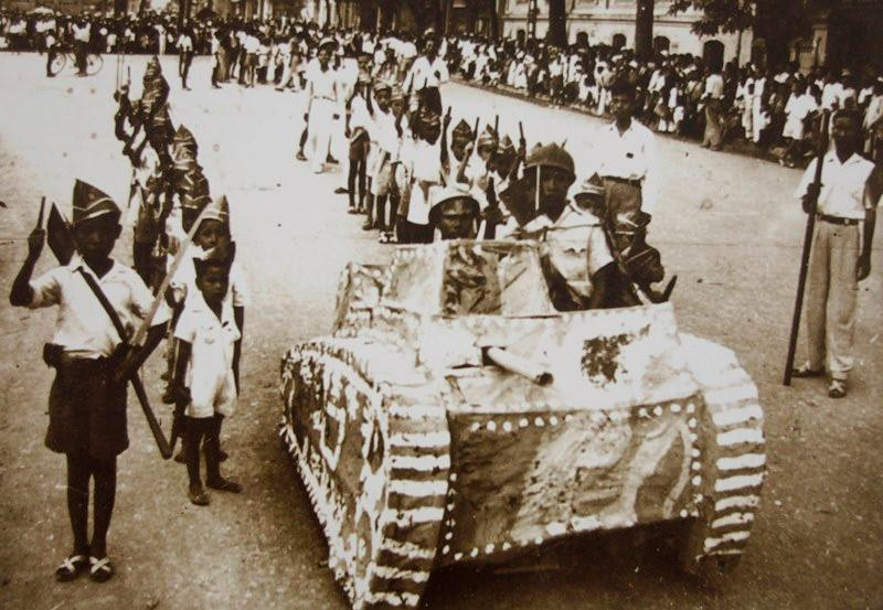 Thiếu nhi vui Tết Trung thu độc lập đầu tiên của dân tộc.