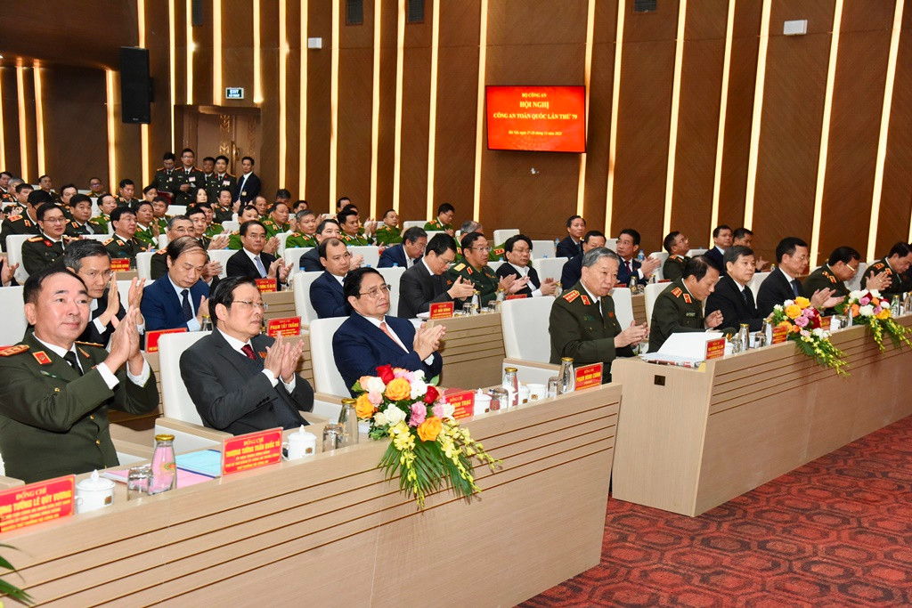 Thủ tướng Phạm Minh Chính và các đại biểu dự Hội nghị Công an toàn quốc lần thứ 79.