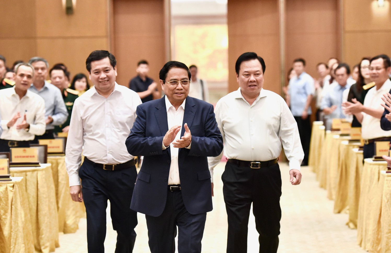 Thủ tướng Phạm Minh Chính đến dự Hội nghị Thủ tướng Chính phủ làm việc với doanh nghiệp nhà nước.