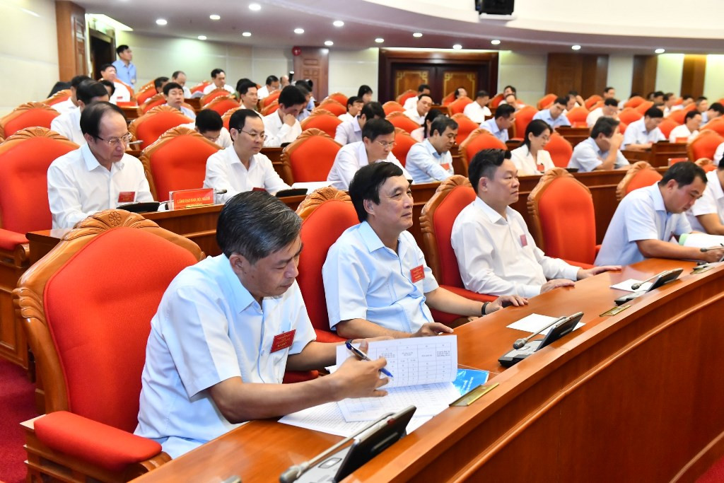 Các đại biểu dự hội nghị.