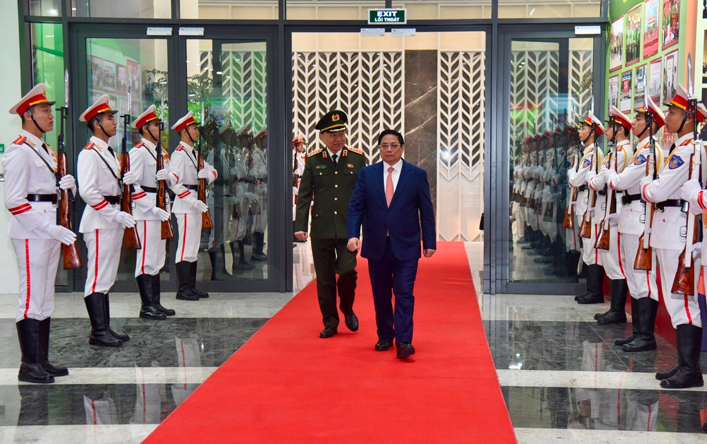 Thủ tướng Phạm Minh Chính tới dự hội nghị.