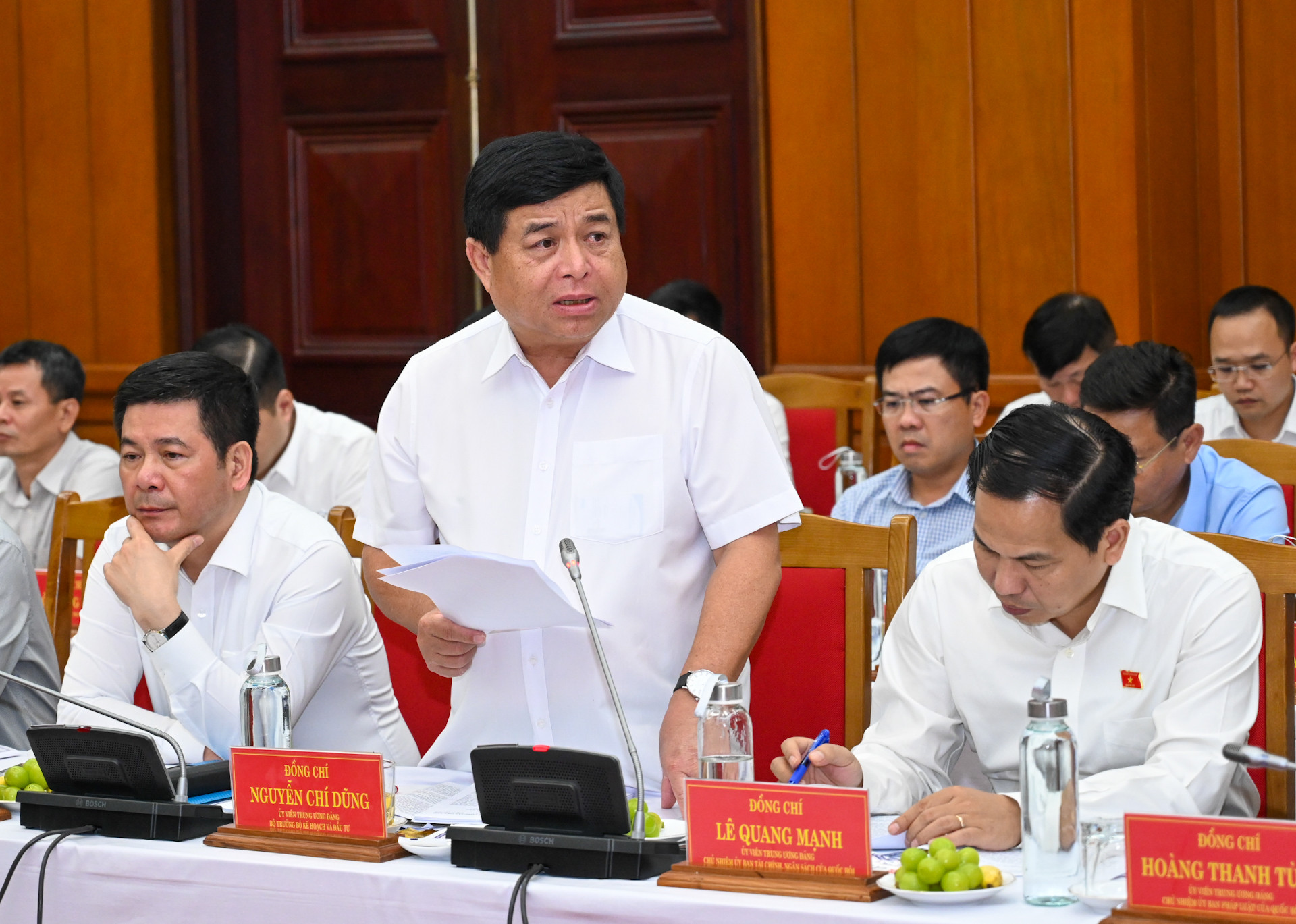 Bộ trưởng Kế hoạch và Đầu tư Nguyễn Chí Dũng phát biểu tại buổi làm việc.