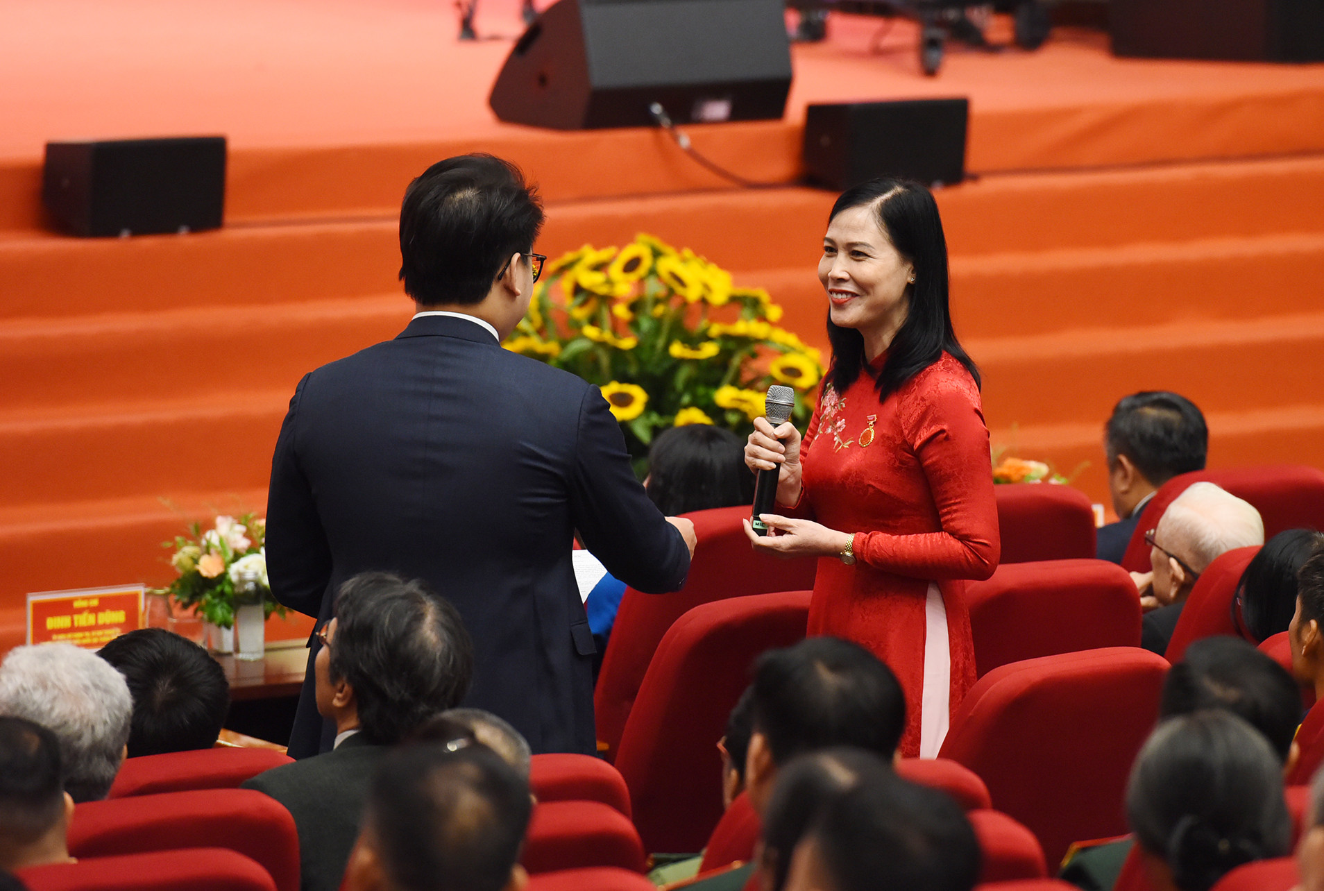 [Ảnh] Thủ tướng Phạm Minh Chính dự hội nghị vinh danh “Công dân Thủ đô ưu tú” năm 2023 ảnh 10