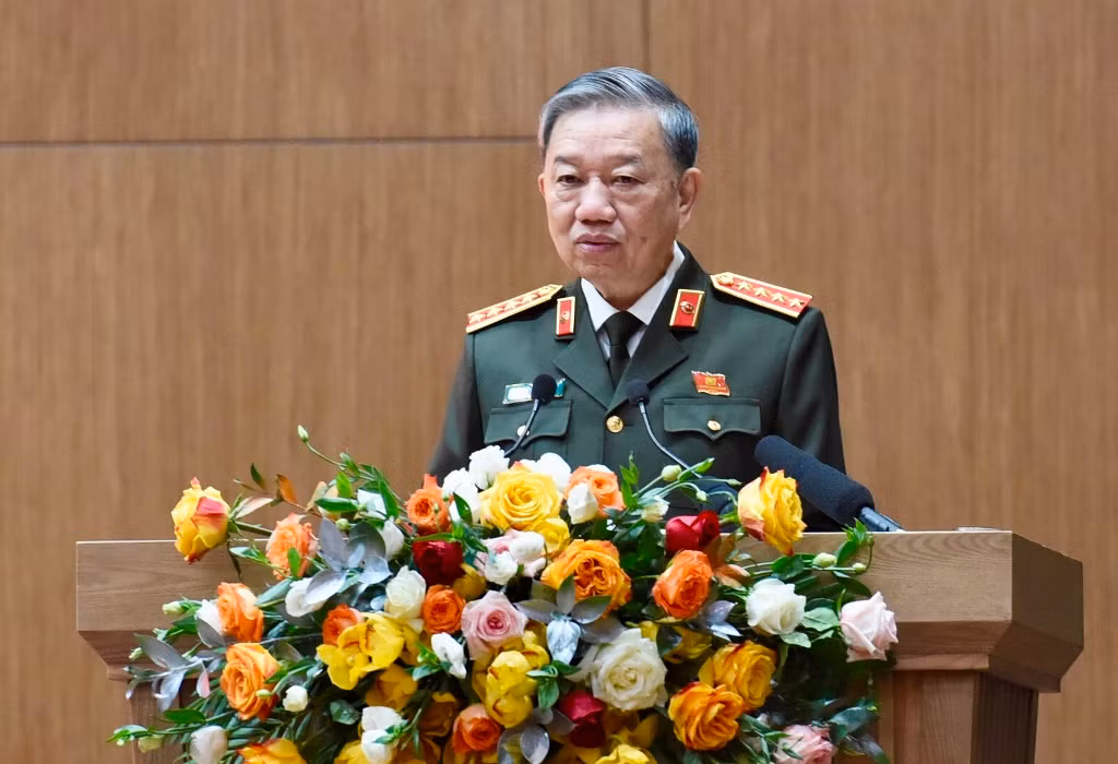 Đại tướng Tô Lâm, Ủy viên Bộ Chính trị, Bí thư Đảng ủy Công an Trung ương, Bộ trưởng Công an phát biểu khai mạc hội nghị.