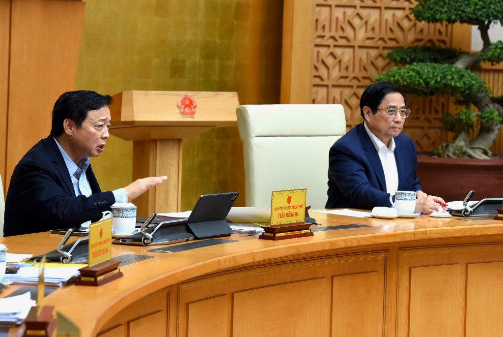 Phó Thủ tướng Trần Hồng Hà phát biểu tại phiên họp. Phó Thủ tướng Trần Hồng Hà phát biểu tại phiên họp.