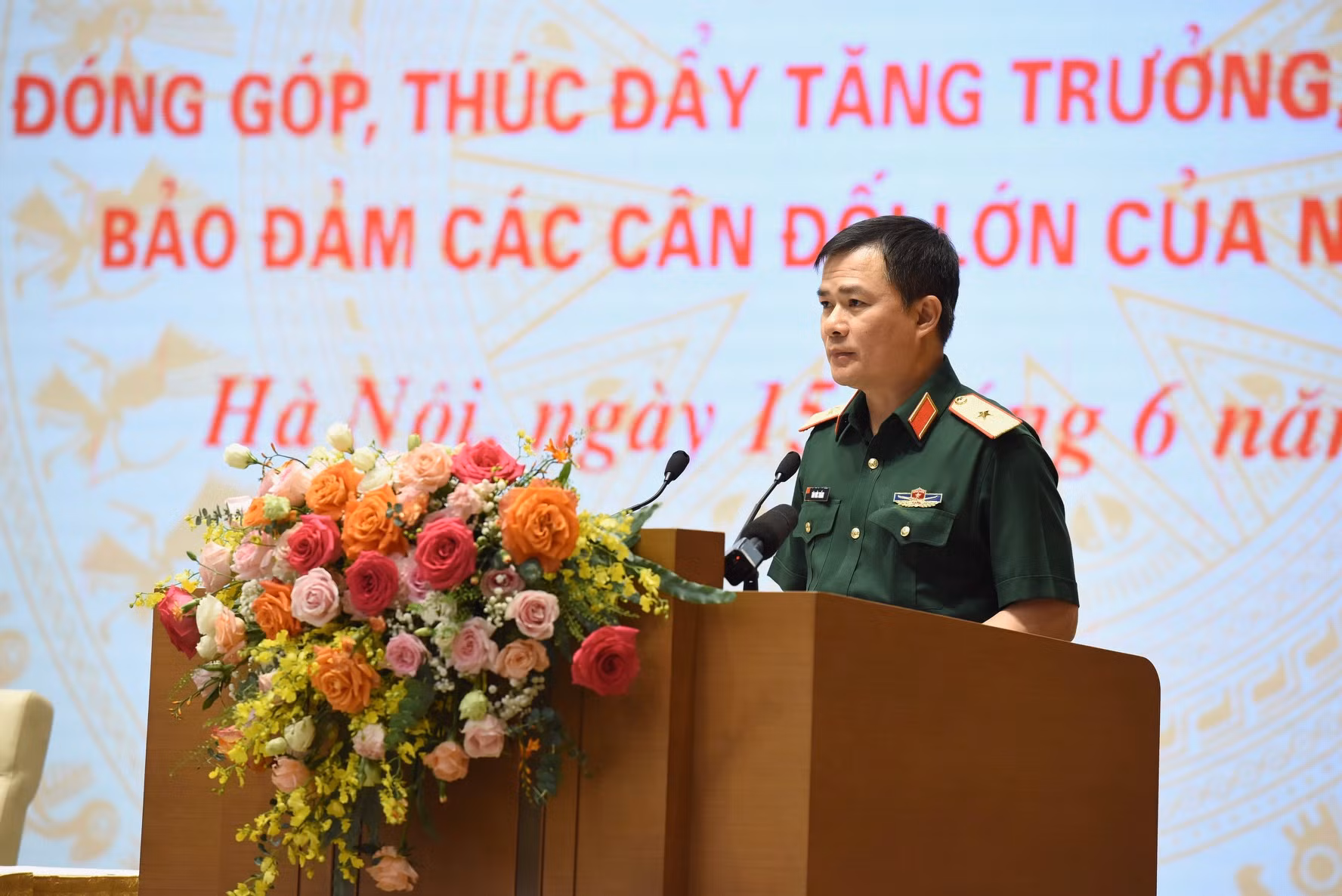 Chủ tịch kiêm Tổng Giám đốc Tập đoàn Công nghiệp-Viễn thông quân đội Tào Đức Thắng phát biểu.
