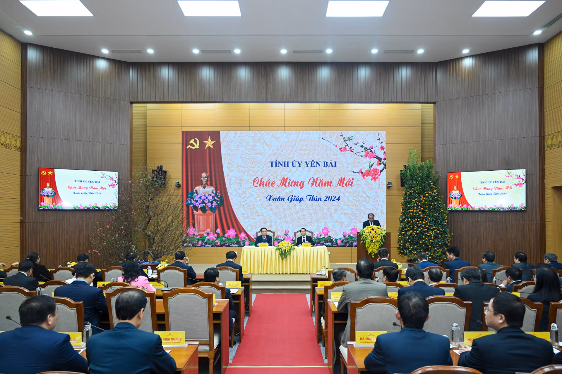 Quang cảnh buổi làm việc tại tỉnh Yên Bái.