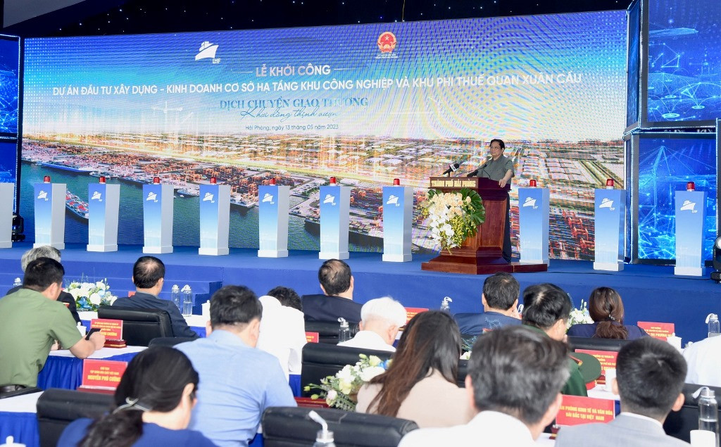 [Ảnh] Khởi công dự án đầu tư xây dựng-kinh doanh cơ sở hạ tầng Khu công nghiệp và Khu phi thuế quan Xuân Cầu ảnh 5