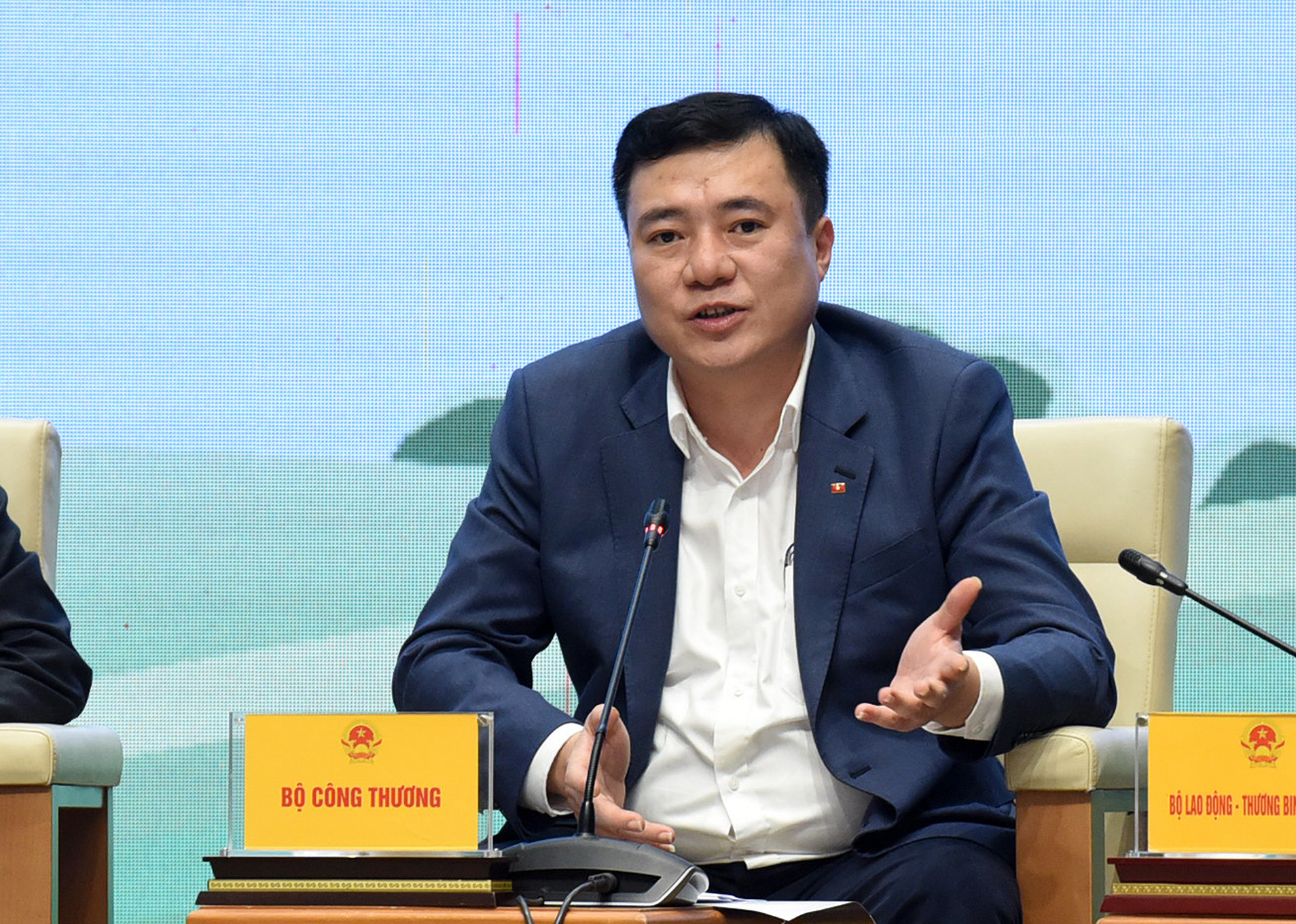 [Ảnh] Thủ tướng Phạm Minh Chính chủ trì hội nghị đối thoại với nông dân ảnh 12