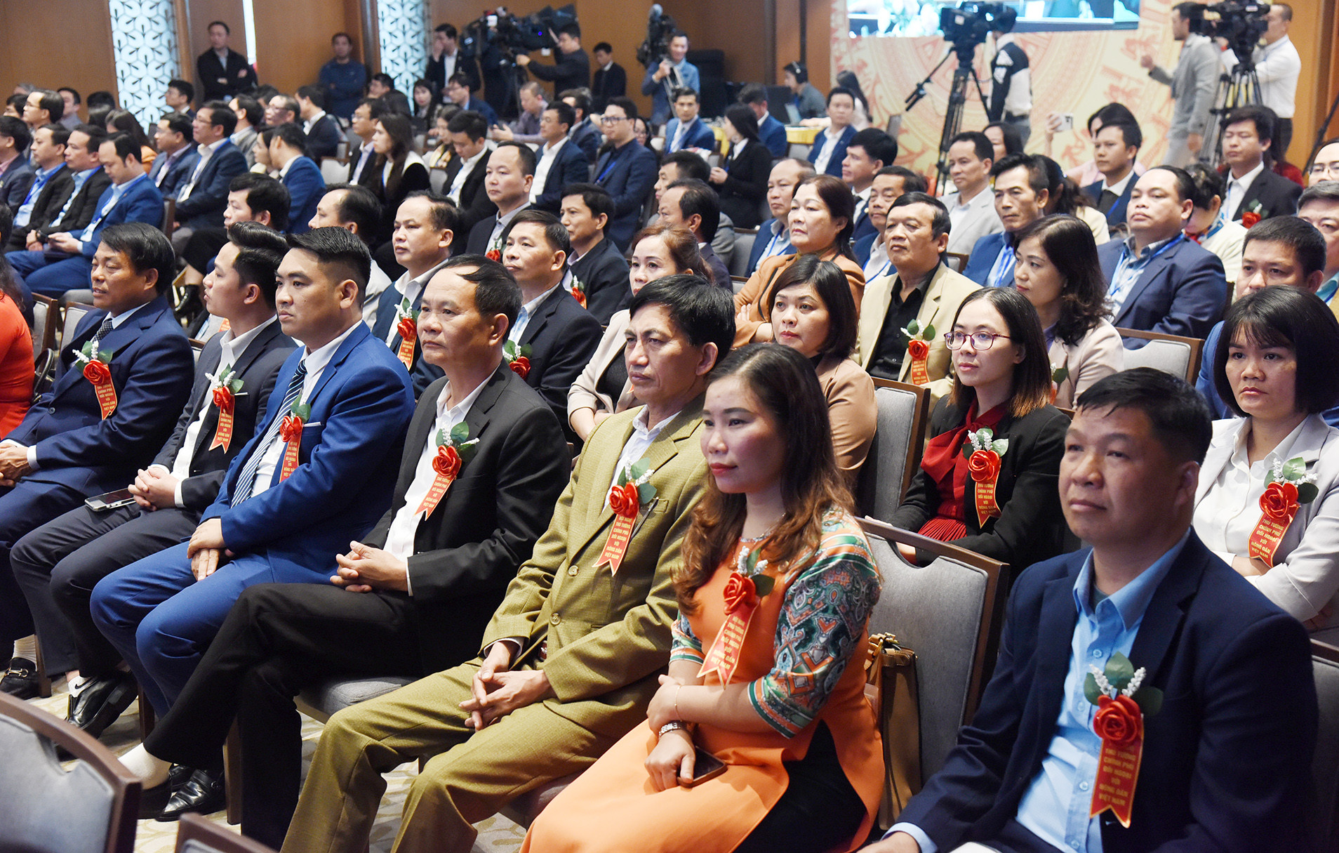 [Ảnh] Thủ tướng Phạm Minh Chính chủ trì hội nghị đối thoại với nông dân ảnh 6