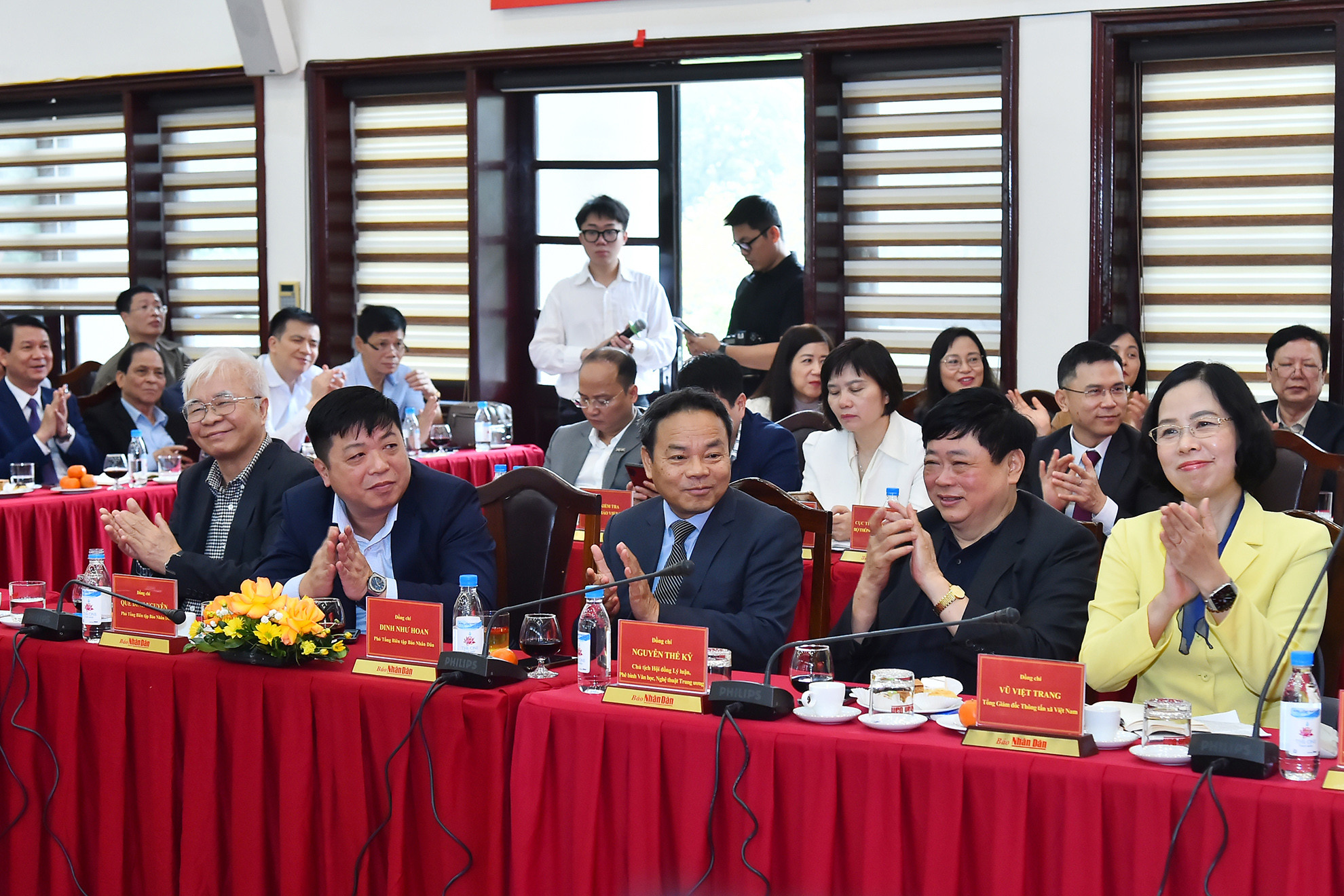 Các đại biểu tham dự Hội nghị Giao ban báo chí đầu Xuân Giáp Thìn 2024. Các đại biểu tham dự Hội nghị Giao ban báo chí đầu Xuân Giáp Thìn 2024.