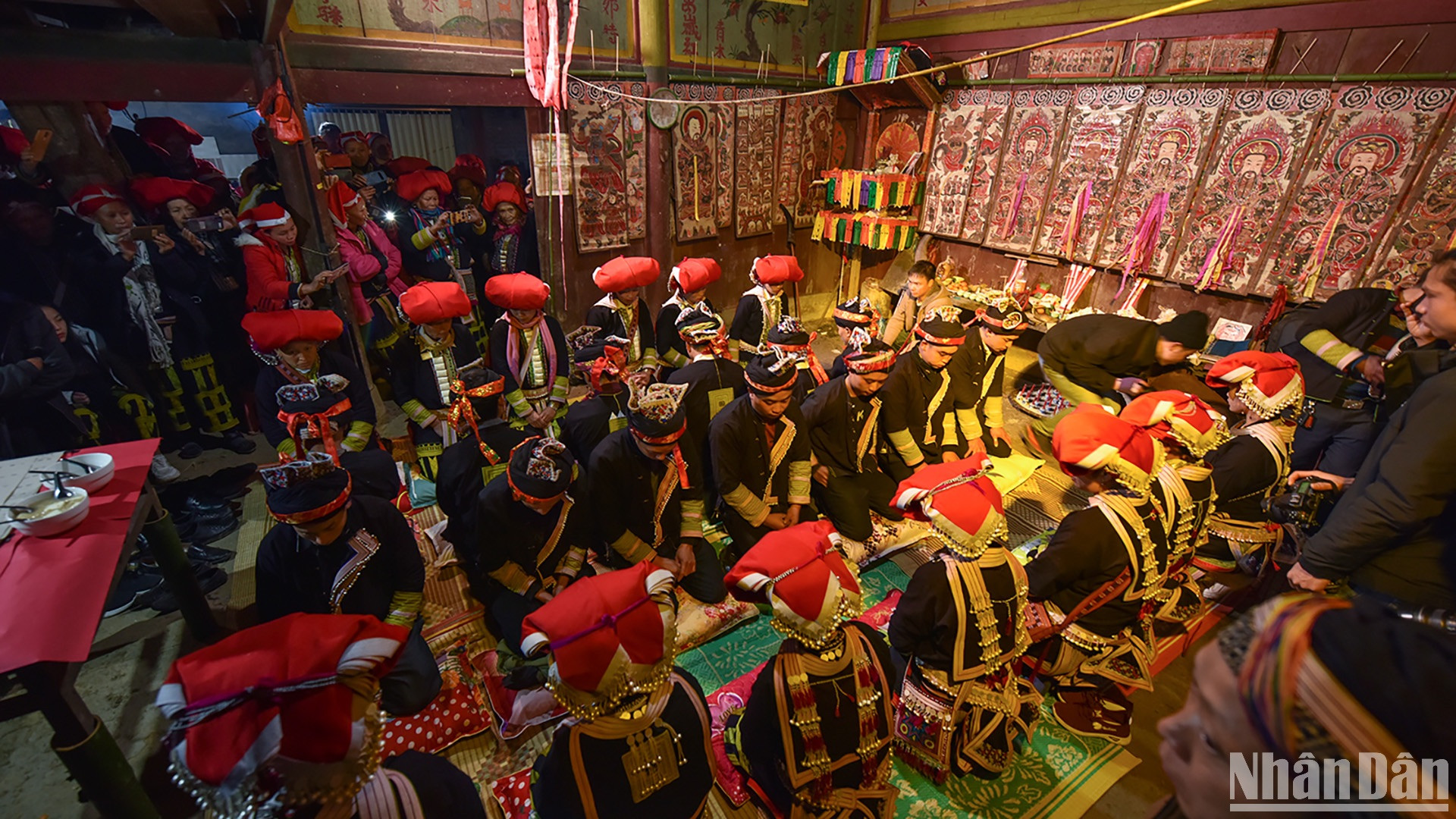 Lễ cấp sắc là một trong những nghi lễ độc đáo, được lưu truyền nhiều đời trong cộng đồng dân tộc Dao. (Ảnh: VŨ LINH)