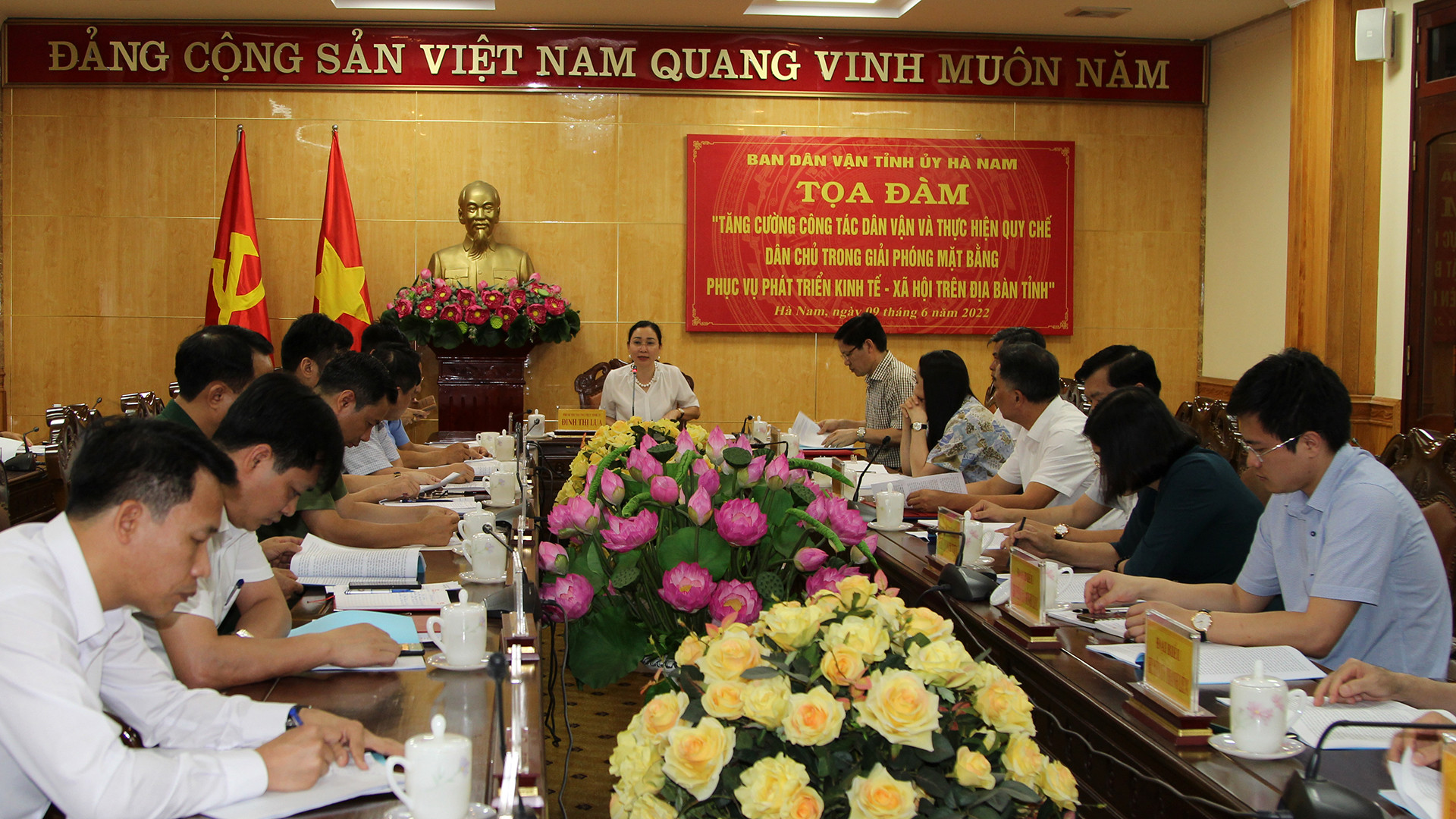 Tọa đàm tăng cường công tác dân vận và thực hiện quy chế dân chủ trong giải phóng mặt bằng.