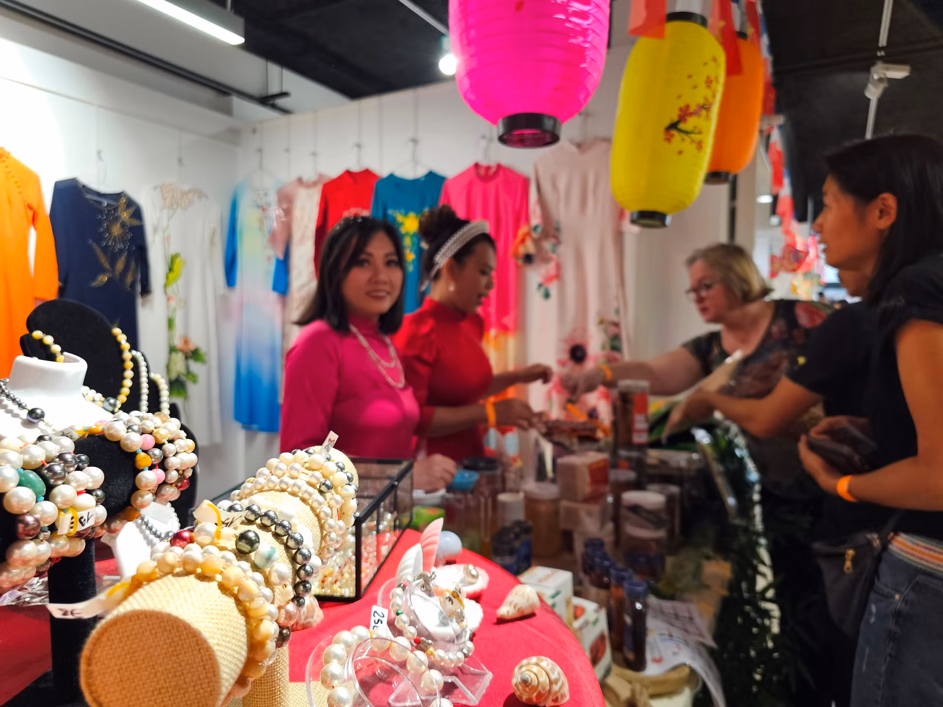 [Ảnh] Kiều bào tại Pháp chung vui Tết Trung thu ảnh 11