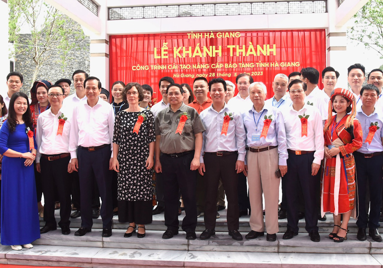 Thủ tướng Phạm Minh Chính và các đại biểu tại lễ khánh thành.