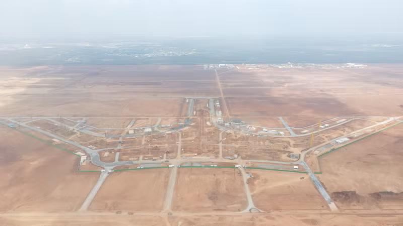 Gói thầu 5.10 thi công xây dựng và lắp đặt thiết bị nhà ga hành khách sân bay Long Thành được khởi công vào ngày 31/8. Đây là hạng mục quan trọng nhất và được xem là “trái tim” của dự án xây dựng sân bay Long Thành.