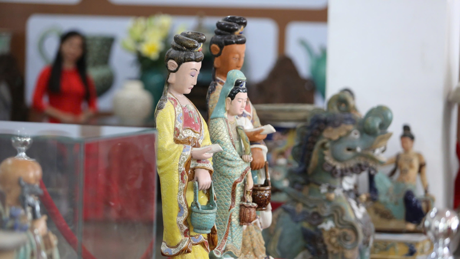 Từ những thể nghiệm sáng tạo đầu tiên trong sự kết hợp giữa yếu tố truyền thống của gốm bản địa và kỹ thuật gốm phương Tây, gốm Biên Hòa đã nhanh chóng khẳng định ưu thế độc lập và xu hướng riêng. Cùng với gốm Lái Thiêu (Bình Dương) và gốm Cây Mai (Sài Gòn), gốm Biên Hòa đã góp phần đánh dấu một giai đoạn phát triển của nghệ thuật gốm Việt Nam mang phong cách Nam Bộ trong giai đoạn cận-hiện đại. Từ những thể nghiệm sáng tạo đầu tiên trong sự kết hợp giữa yếu tố truyền thống của gốm bản địa và kỹ thuật gốm phương Tây, gốm Biên Hòa đã nhanh chóng khẳng định ưu thế độc lập và xu hướng riêng. Cùng với gốm Lái Thiêu (Bình Dương) và gốm Cây Mai (Sài Gòn), gốm Biên Hòa đã góp phần đánh dấu một giai đoạn phát triển của nghệ thuật gốm Việt Nam mang phong cách Nam Bộ trong giai đoạn cận-hiện đại.