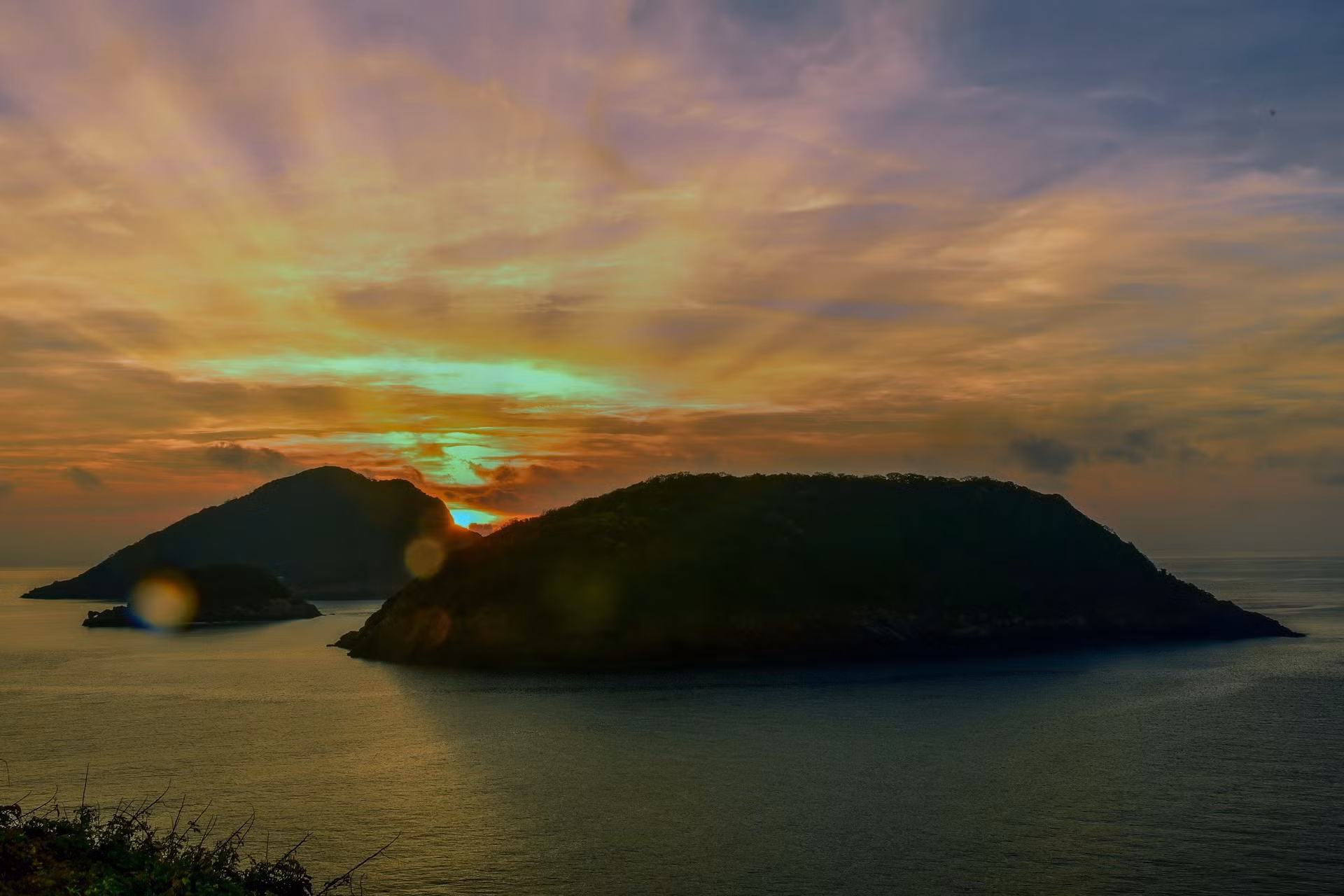 Ngày mới ở Côn Đảo, tỉnh Bà Rịa-Vũng Tàu.