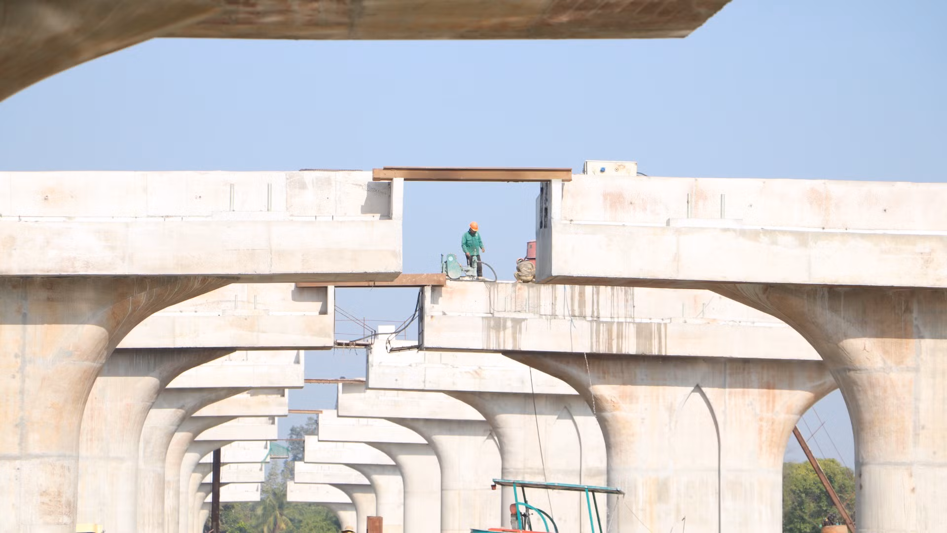 Trong dự án, hạng mục cầu Thống Nhất và đường dẫn 2 đầu cầu là hạng mục quan trọng nhất. Cầu Thống Nhất bắc qua sông Cái (một nhánh của sông Đồng Nai) kết nối trực tiếp phường Thống Nhất và phường Hiệp Hòa, thành phố Biên Hòa.