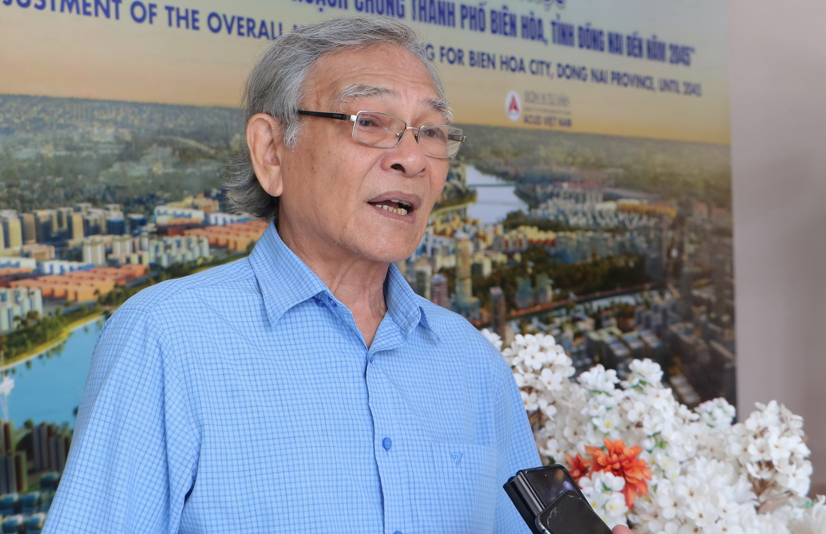 Chủ tịch Hội khoa học Lịch sử tỉnh Đồng Nai Trần Quang Toại cho biết, ngôi nhà có ý nghĩa về lịch sử và văn hóa từ đầu thế kỷ 20. Nếu giữ được ngôi biệt thự cổ này, chúng ta sẽ tạo ra được sự kết nối về văn hóa, lịch sử, du lịch ven sông Đồng Nai.