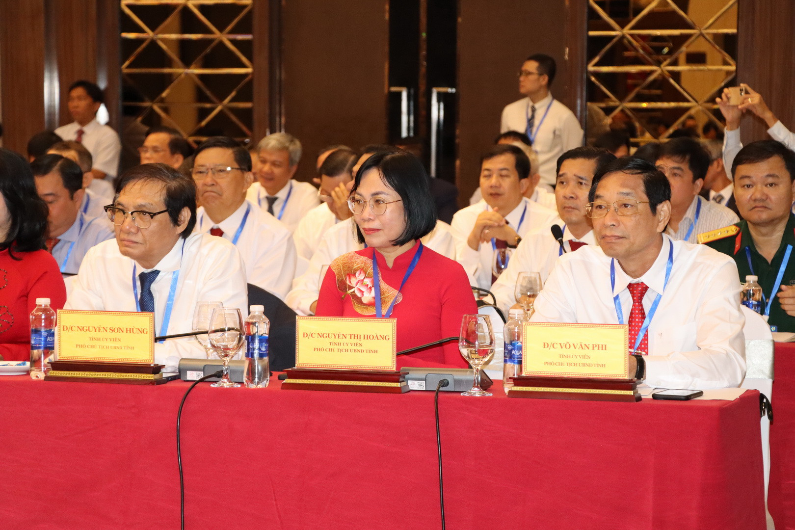 Lãnh đạo Ủy ban nhân dân tỉnh Đồng Nai tham dự buổi làm việc.