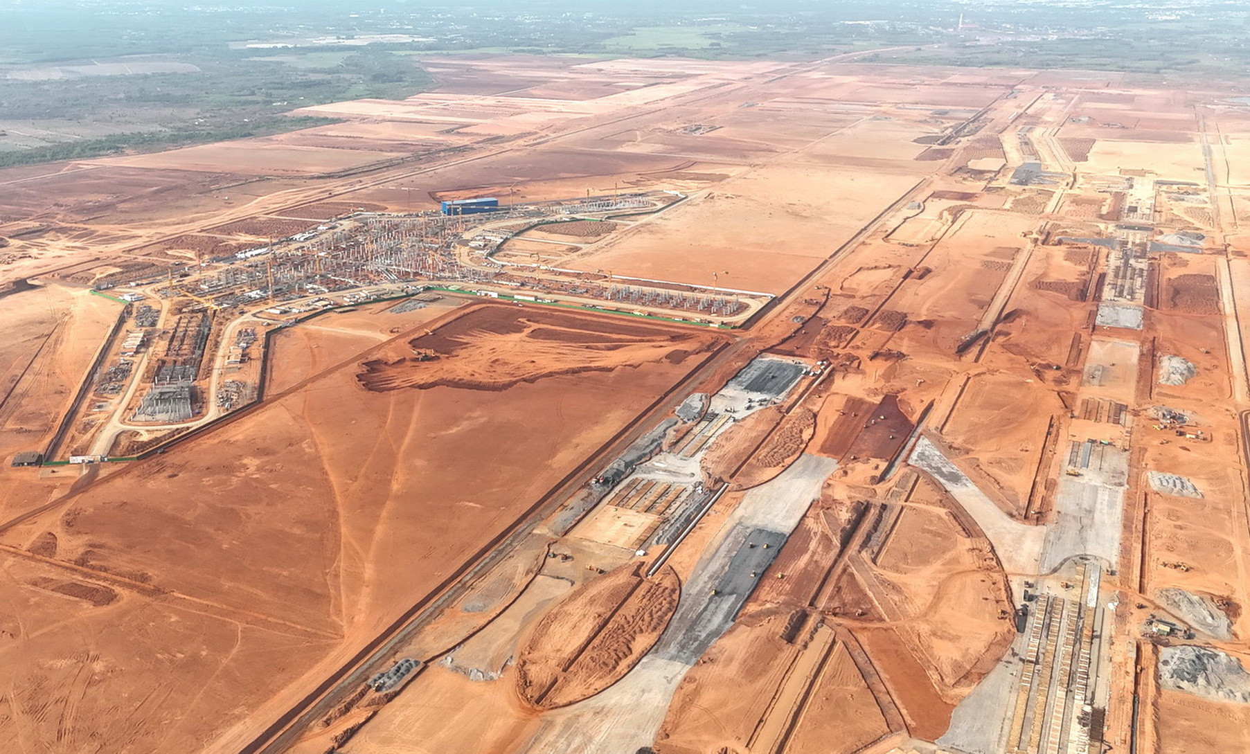 Theo mệnh lệnh của Thủ tướng Chính phủ Phạm Minh Chính tại chuyến thị sát ngày 14/2, năm 2024, dự án sân bay Long Thành phải tăng tốc. Hiện nay, các gói thầu trên đại công trường đều tận dụng mùa khô tăng tốc thi công. Dự kiến, dự án sân bay Long Thành giai đoạn 1 sẽ hoàn thành, đưa vào hoạt động chính thức vào tháng 9/2026.