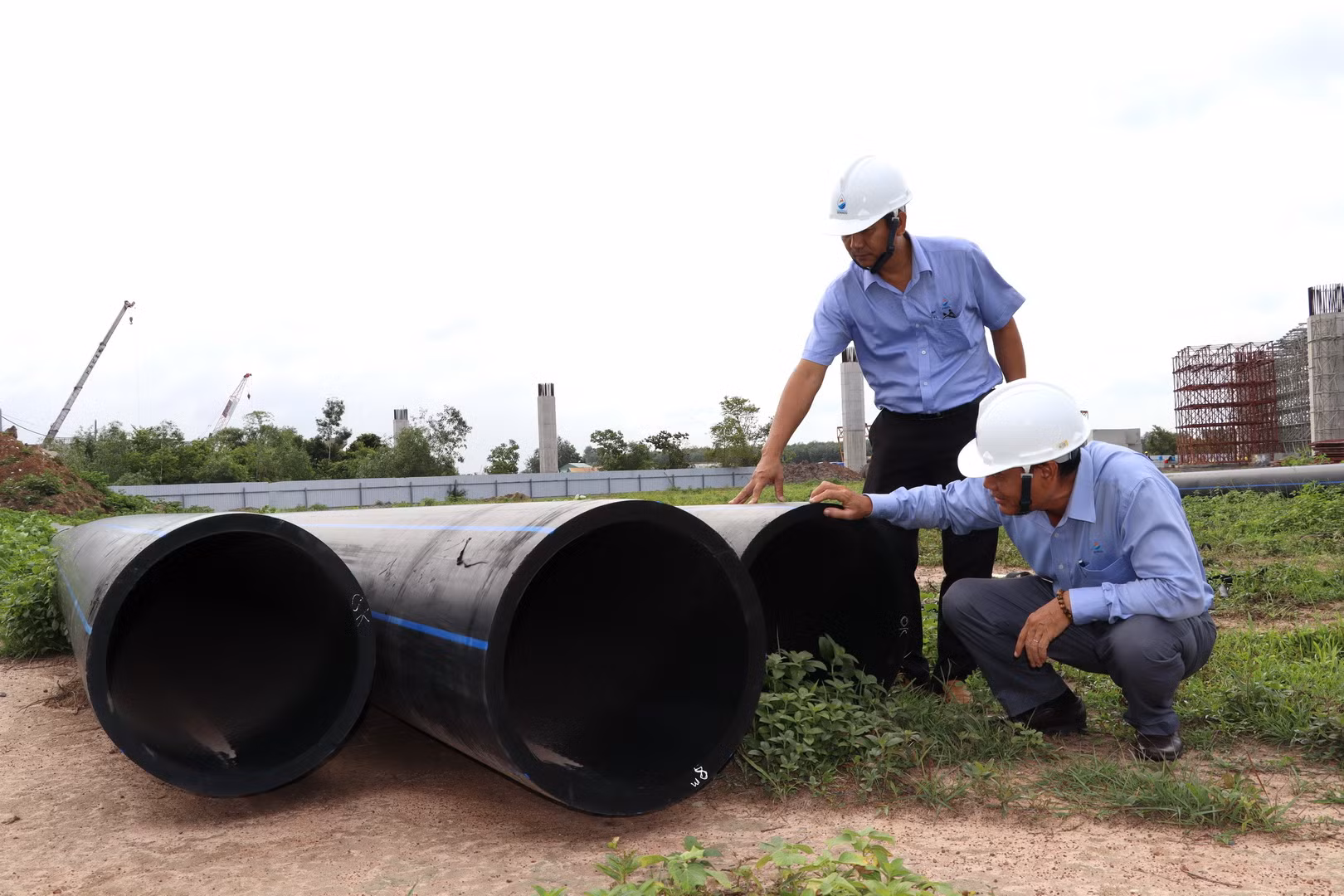 Ống nhựa HDPE OD 560 được sử dụng để dẫn nước vào sân bay quốc tế Long Thành.