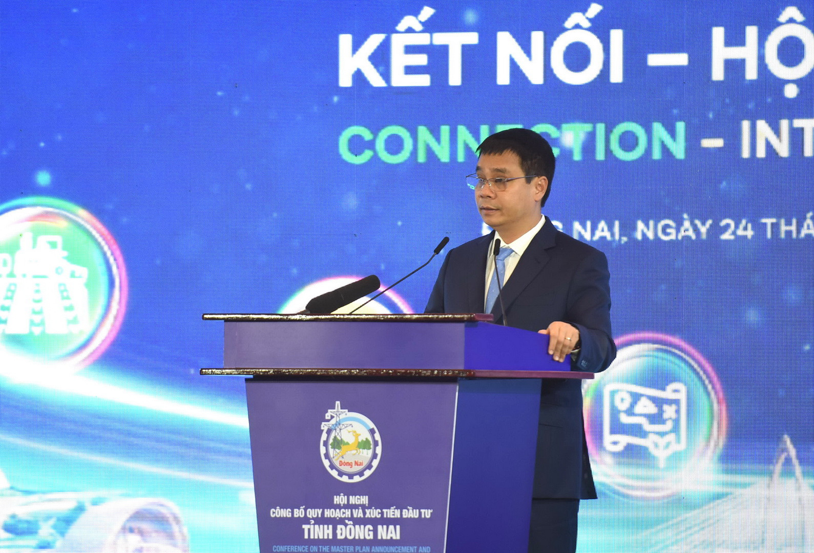 Ông Vũ Thế Phiệt, Tổng Giám đốc Tổng Công ty Cảng hàng không Việt Nam phát biểu tại diễn đàn.