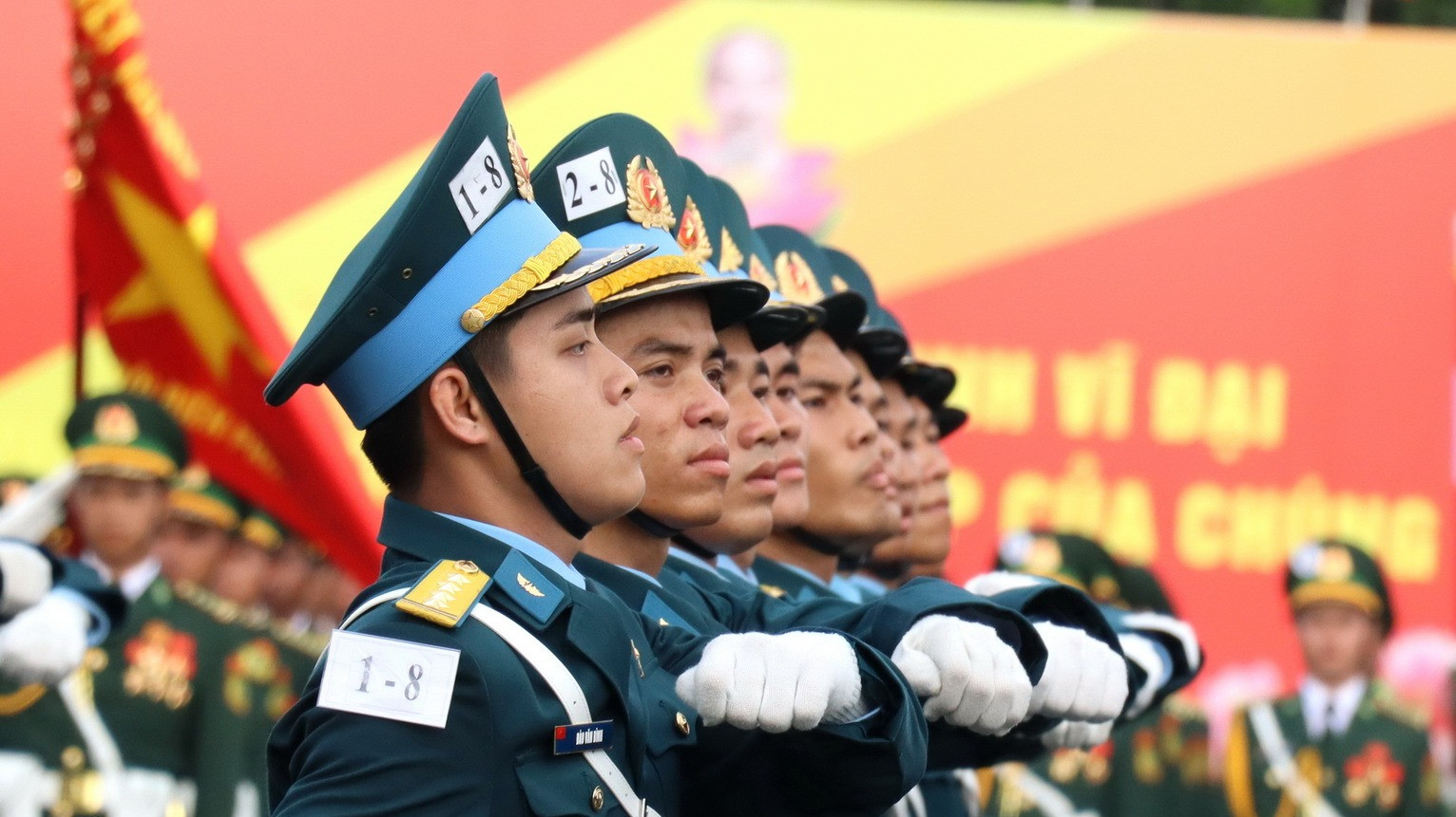 Khối sĩ quan Phòng không Không quân.