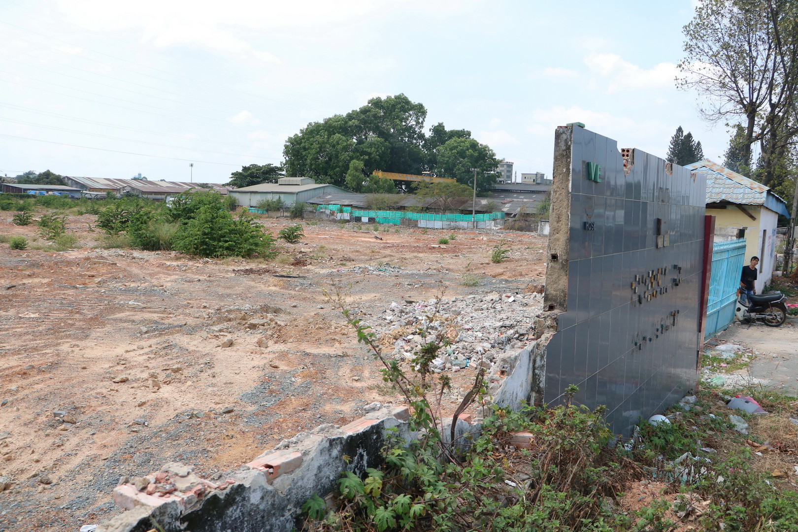 Khu đất của một doanh nghiệp đã di dời khỏi khu công nghiệp Biên Hòa 1.